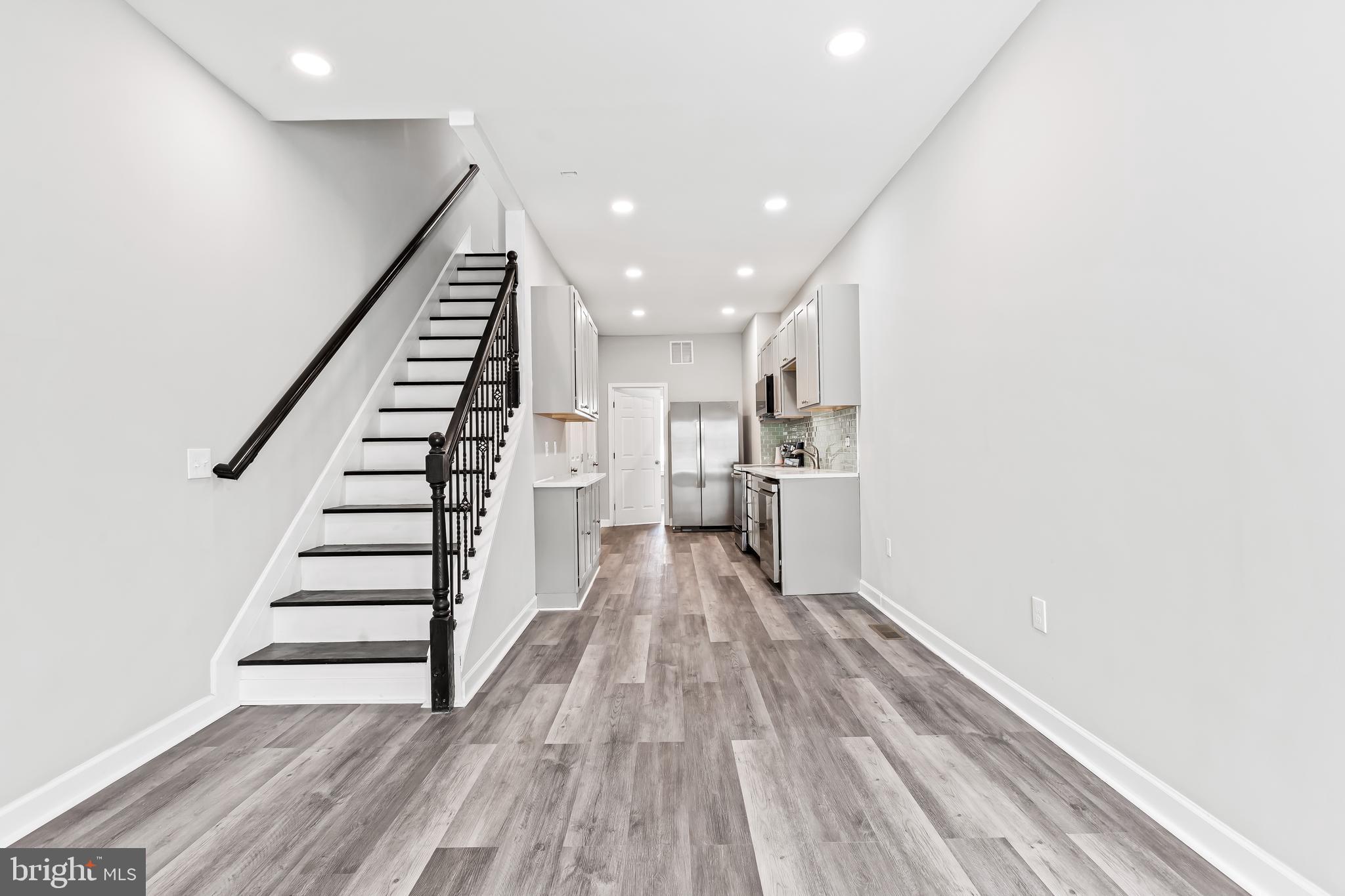 MADISON EASTEND - Residential Lease