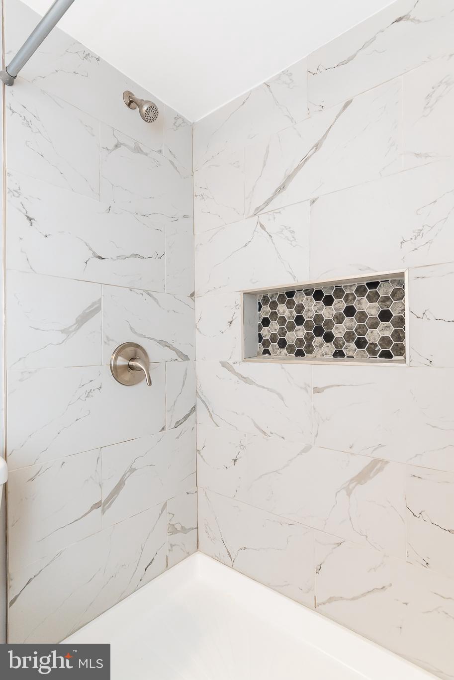 WAVERLY - Residential