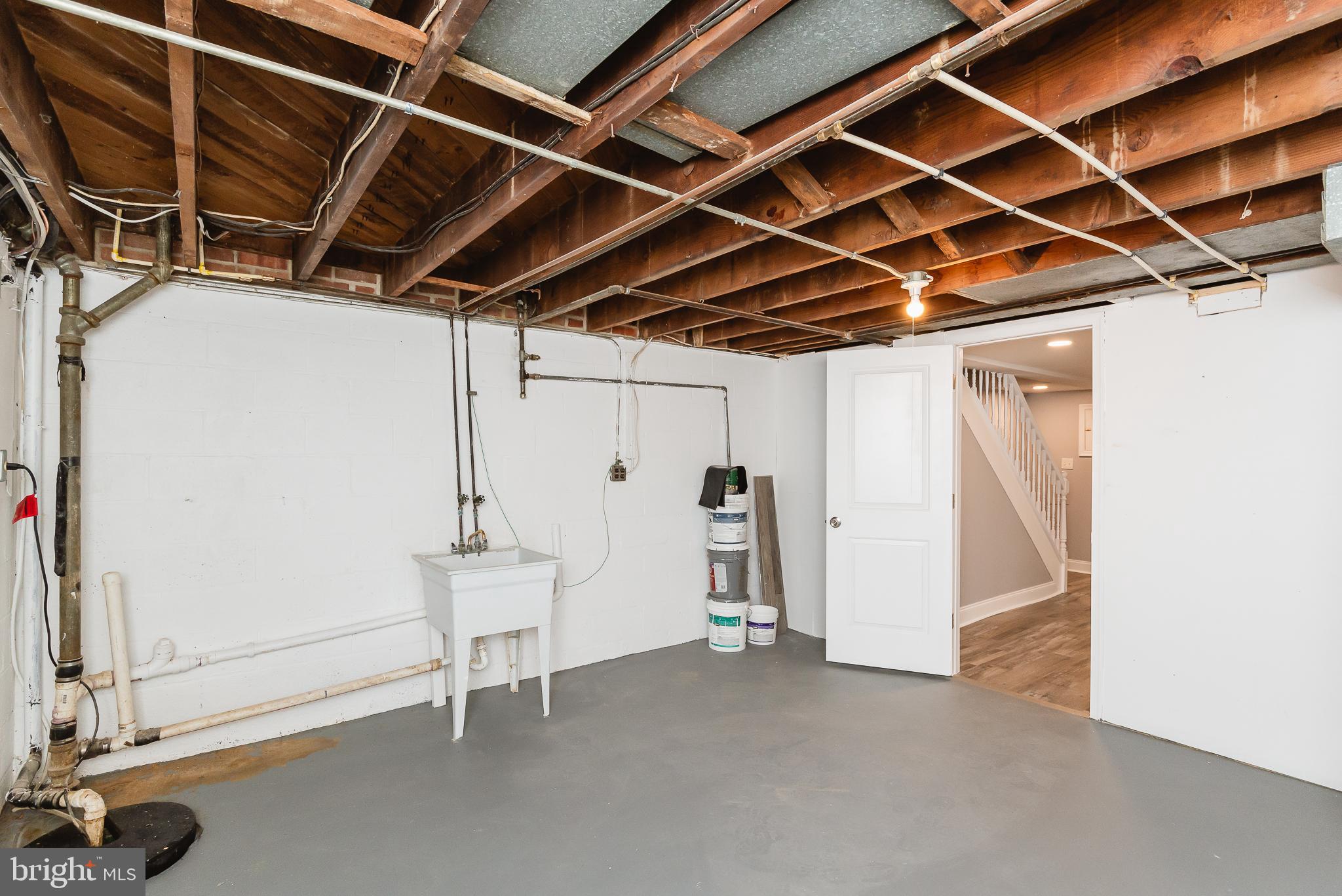 WAVERLY - Residential