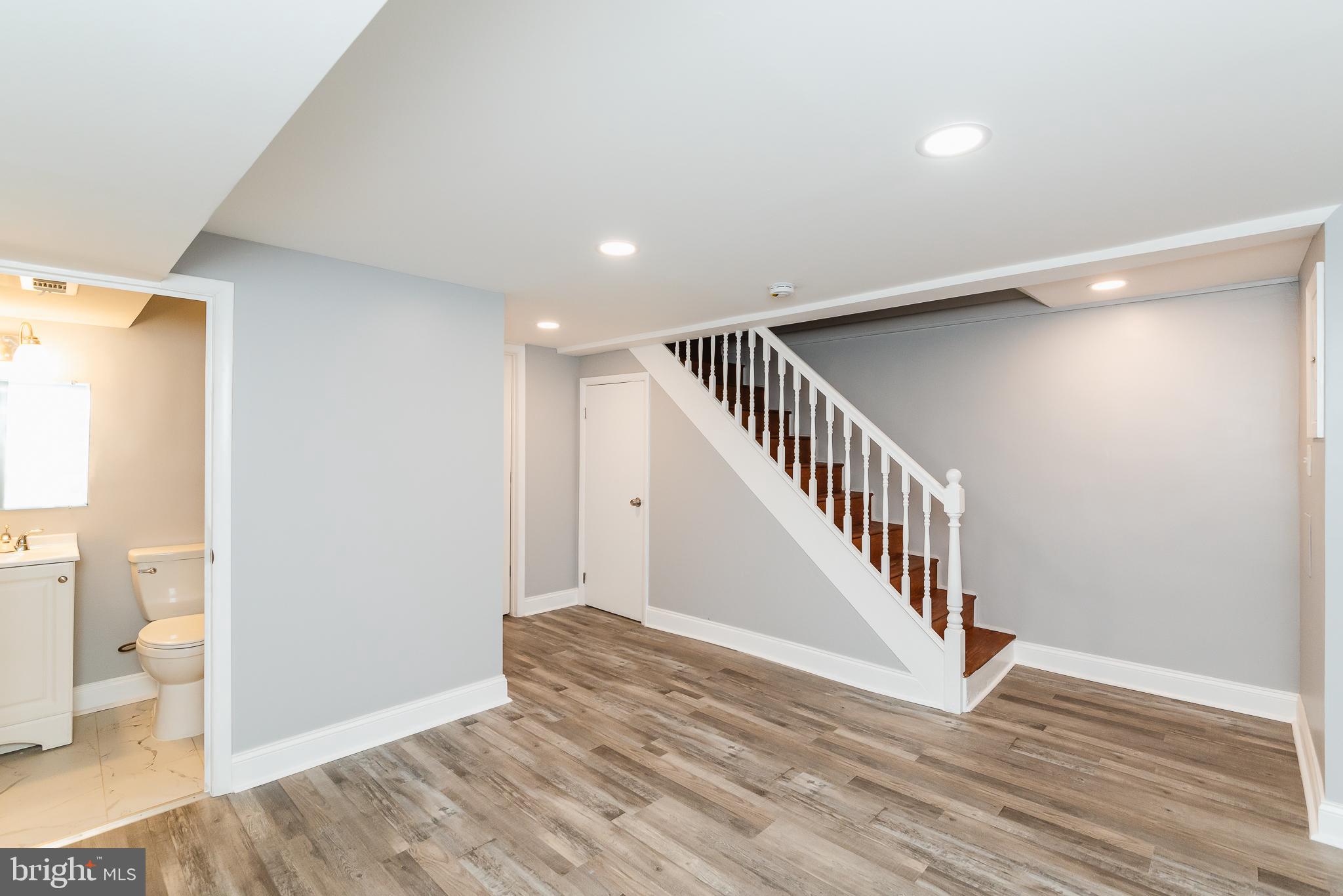 WAVERLY - Residential