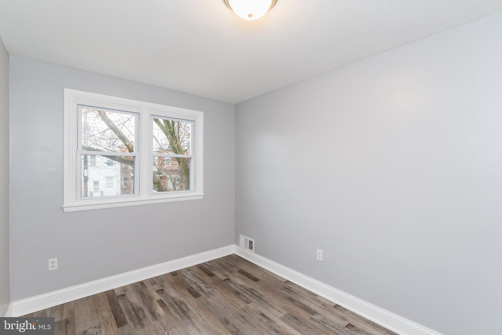 WAVERLY - Residential