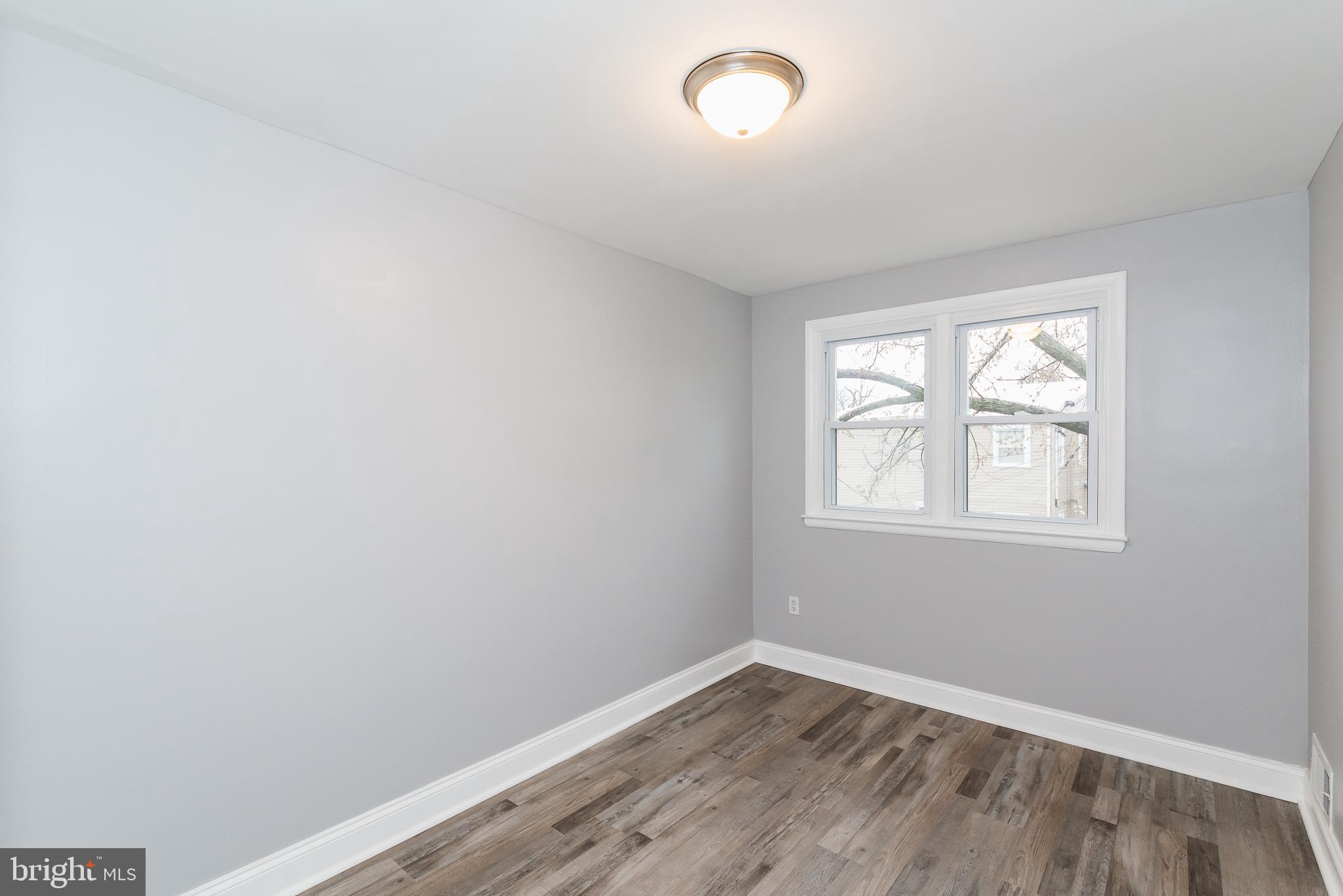 WAVERLY - Residential