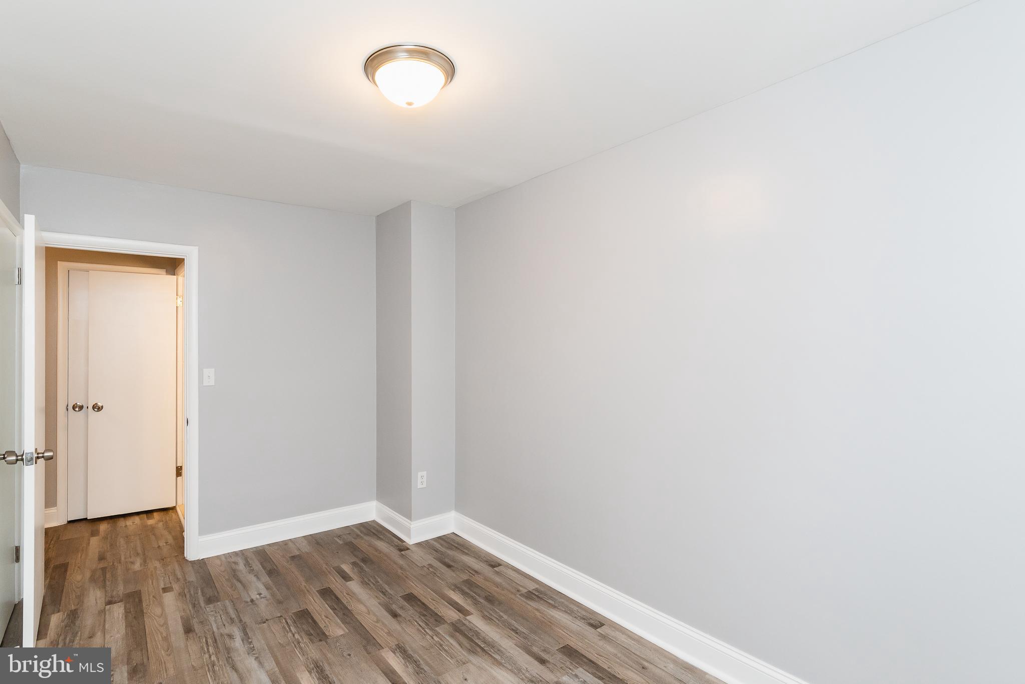 WAVERLY - Residential