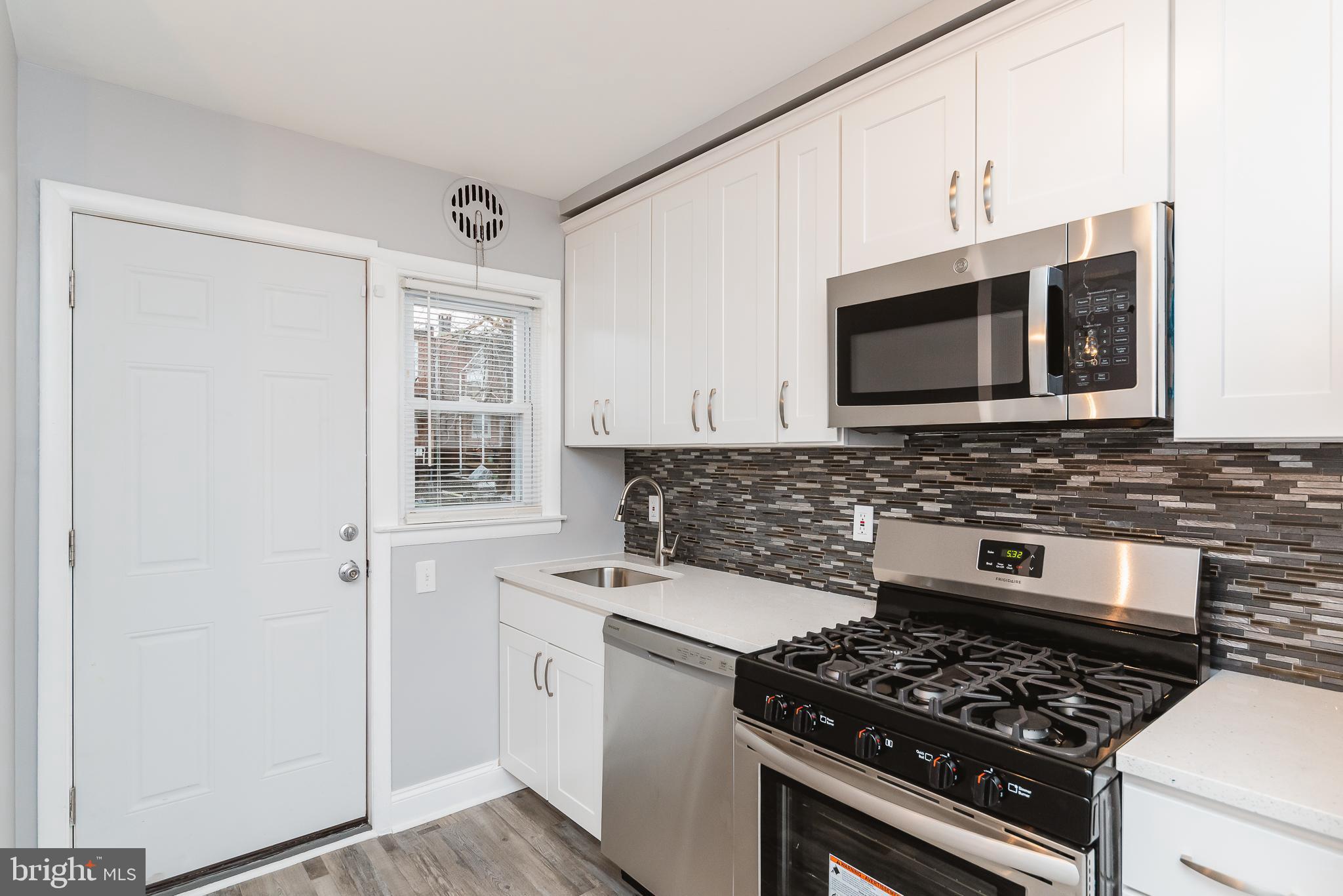 WAVERLY - Residential