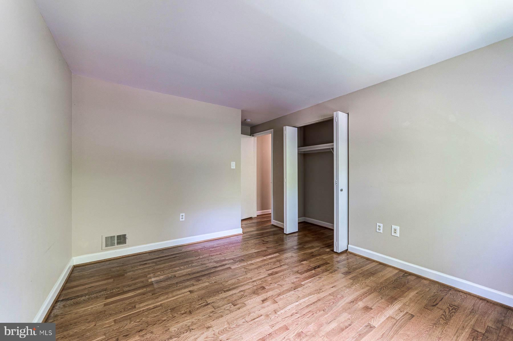 BAYTOMAC WOODS - Residential Lease