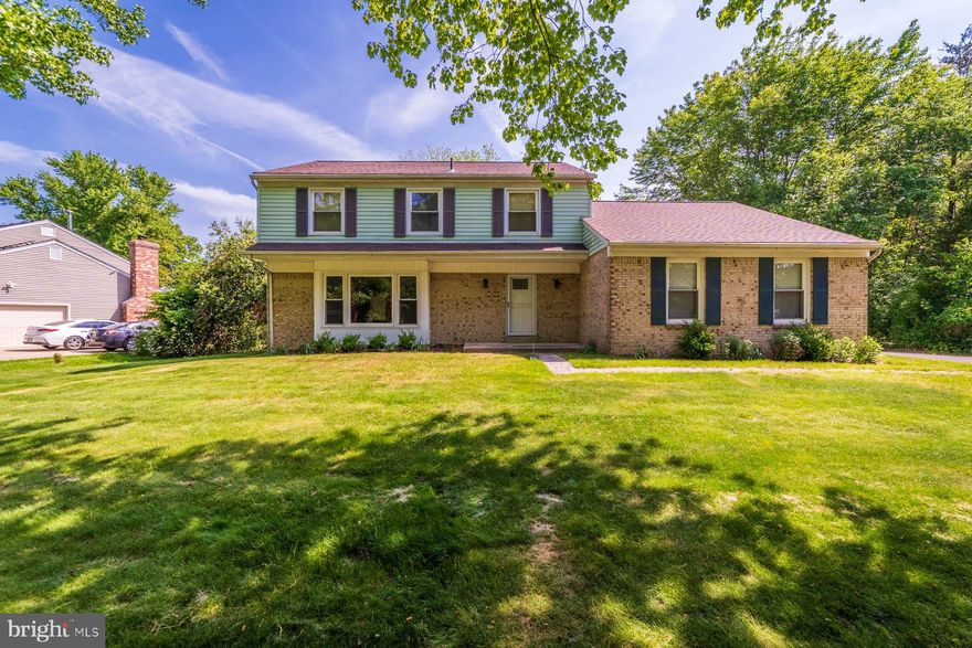 Beautiful 3 level colonial home in tucked- away oasis at Baytomac Woods community.  What doesn't this home have? From the time you enter this home you will be blown away with all it has to offer! The first-floor features french doors that open to the formal living room that provides a beautiful view from the floor to wall window that overlooks your front yard.  The main floor also features, a formal dining room, gourmet kitchen with stainless steel appliances, granite, and tile backsplash. The kitchen has an panoramic view of the back yard that overlooks the large deck with spacious back yard for you to enjoy. Finally, the family room with fireplace is adjacent to the kitchen with ample space and ready for your movie or game nights with friends or family, upstairs you will find 3 bedrooms with 2 full baths. The master bedroom has a stunning en-suite bathroom with sky lights separate walk -in tub and shower with custom closet. The bottom floor features 2 additional rooms and large main open space with wet bar.  Don’t need 5 bedrooms? You can easily convert this area to an office, fitness room, playroom, man-cave, use your imagination! There is a full bath and laundry room with full size -washer and dryer for you to use. This home has so much to offer. Private residence park is just minutes’ walk away. Tanger outlets, MGM, National Harbor, and 495/295 access is only 15 minutes away. Great location for commuters in the DMV.   What more do you need to hear? Come see this house already!!