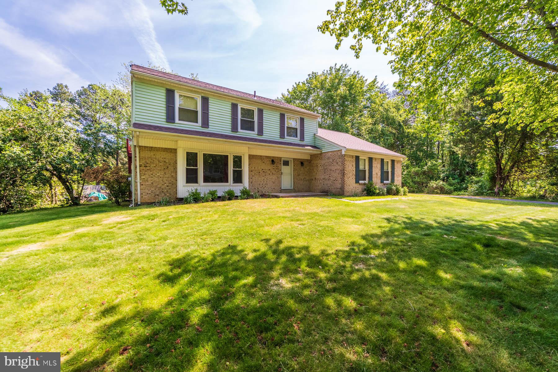 BAYTOMAC WOODS - Residential Lease