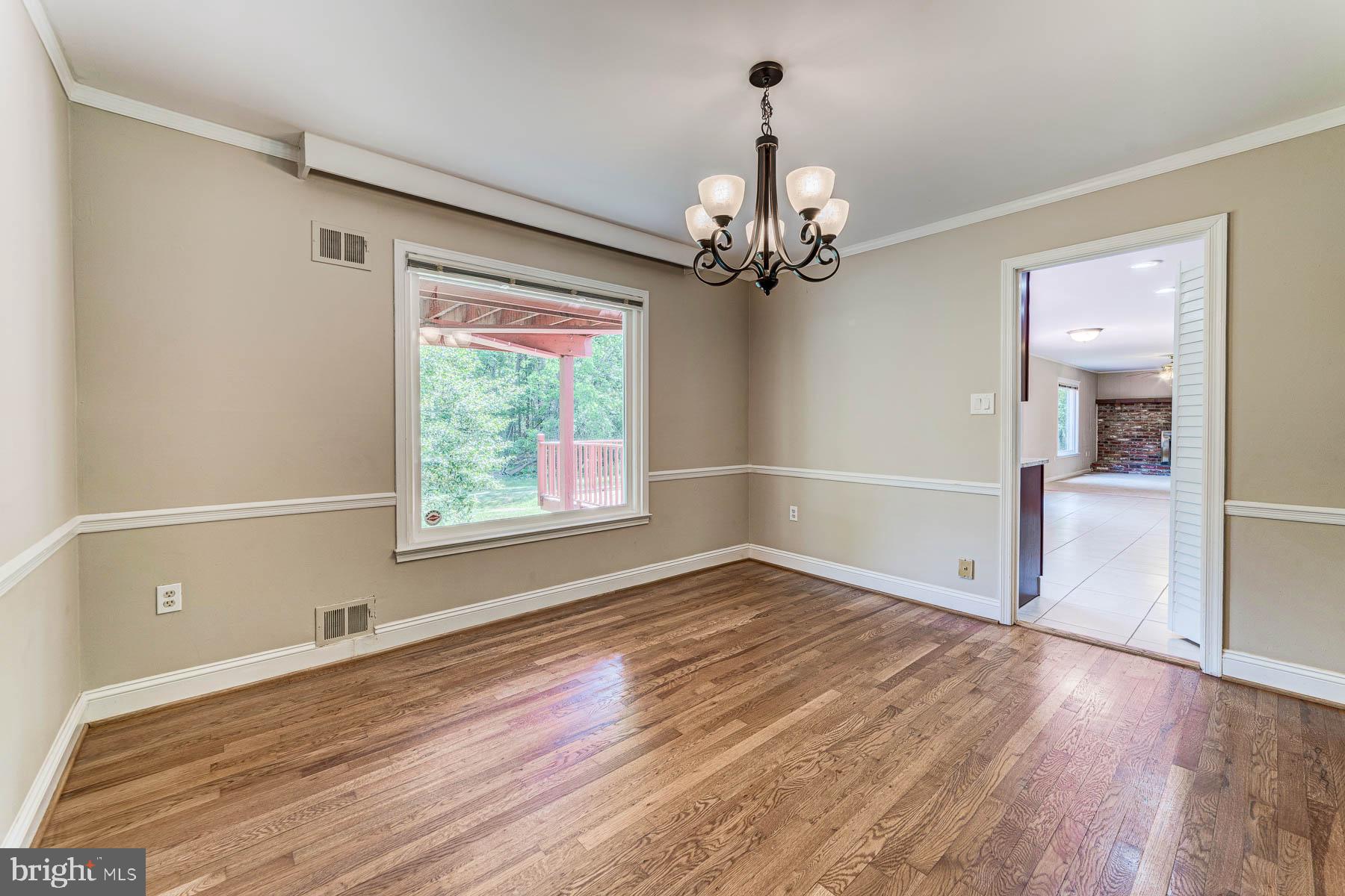 BAYTOMAC WOODS - Residential Lease