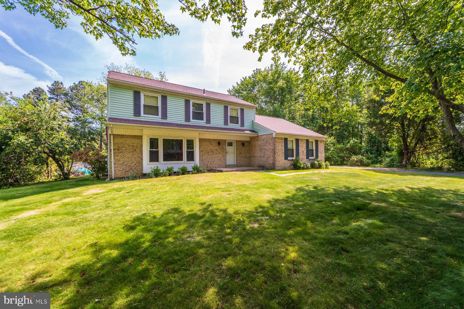 BAYTOMAC WOODS - Residential Lease