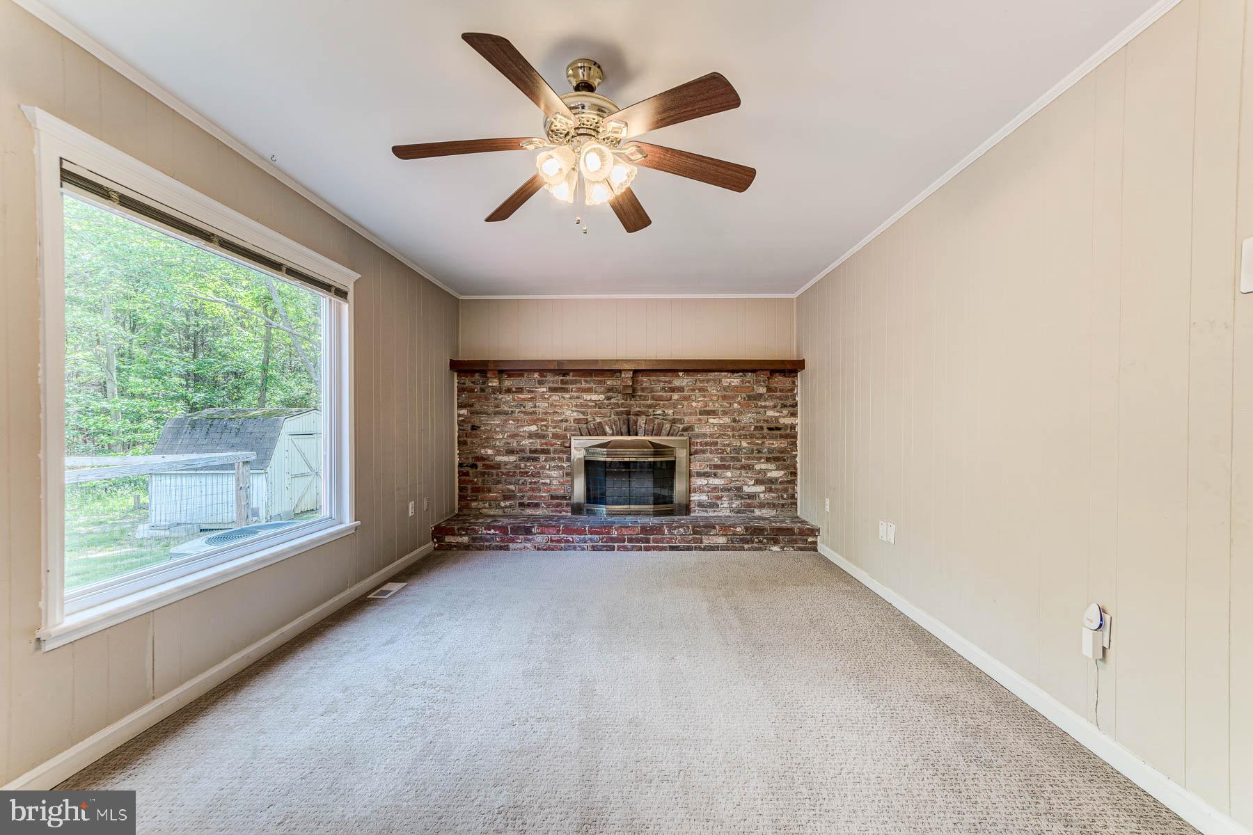 BAYTOMAC WOODS - Residential Lease