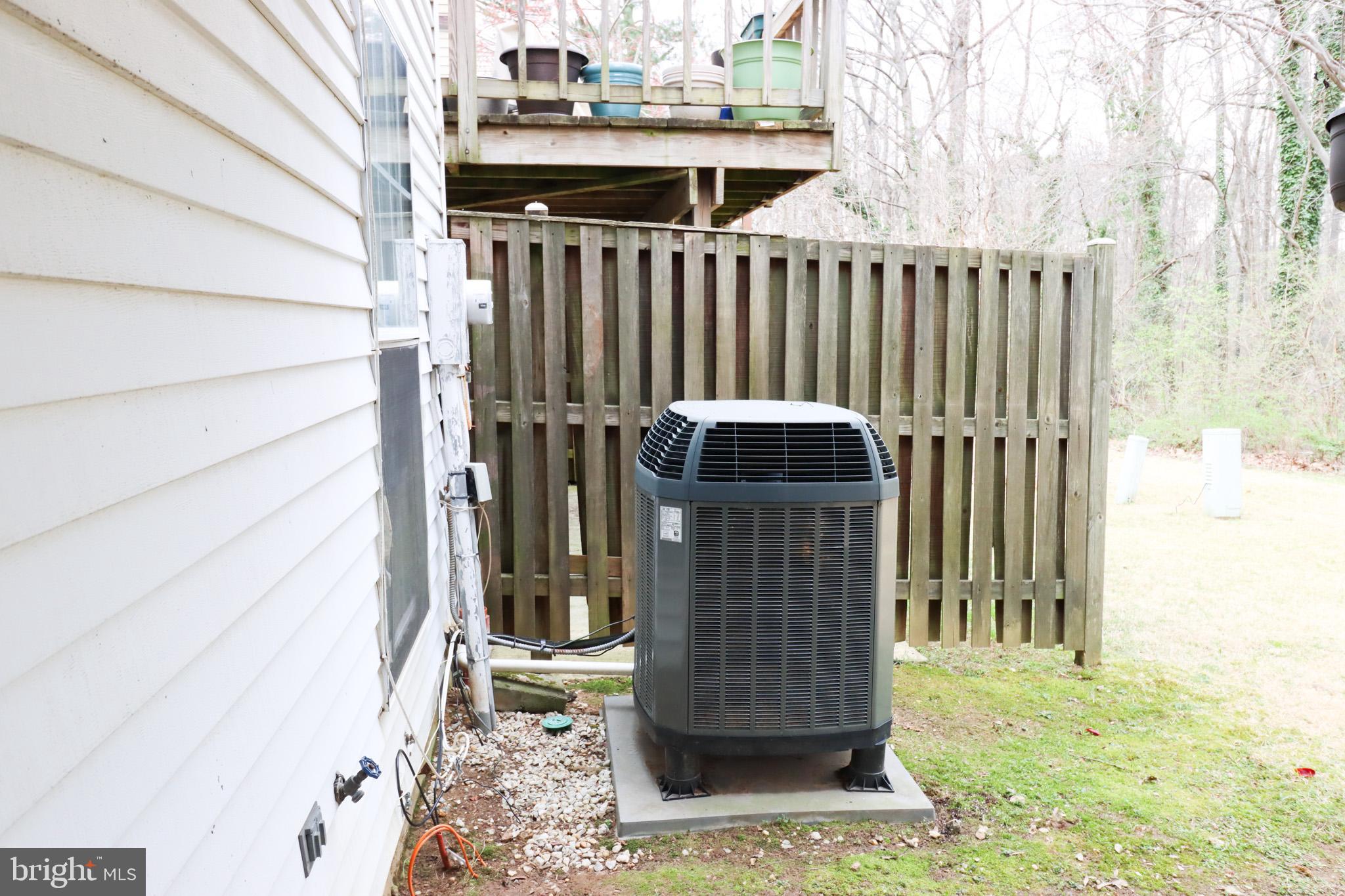 GREEN HOLLY WOODS - Residential