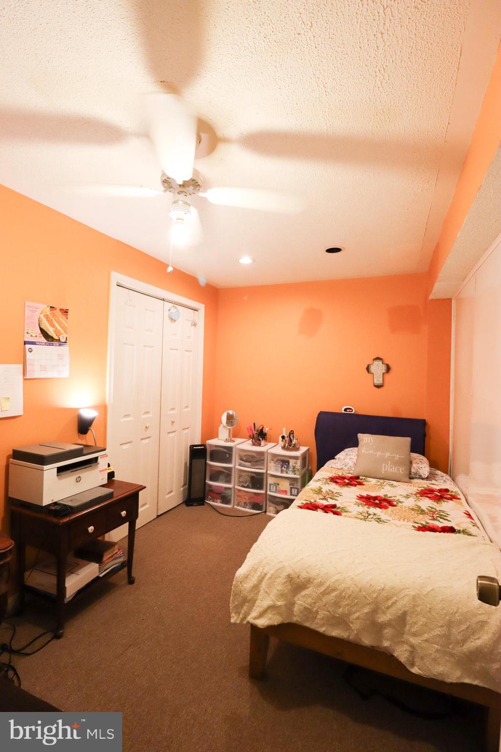 GREEN HOLLY WOODS - Residential