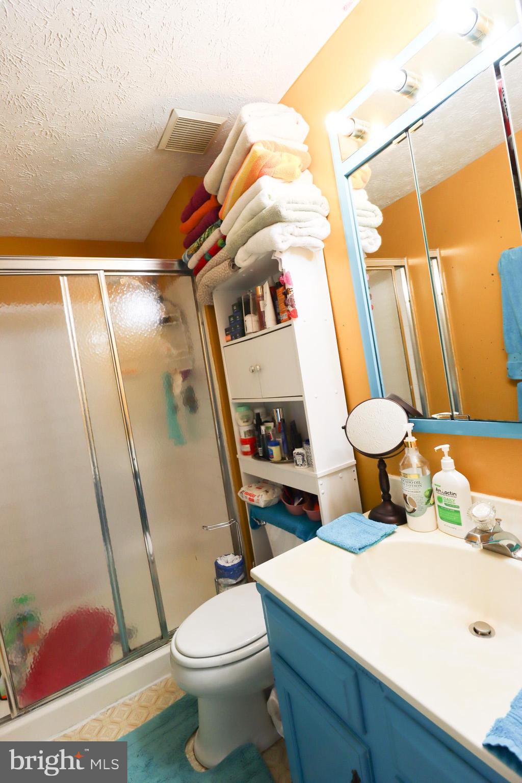 GREEN HOLLY WOODS - Residential