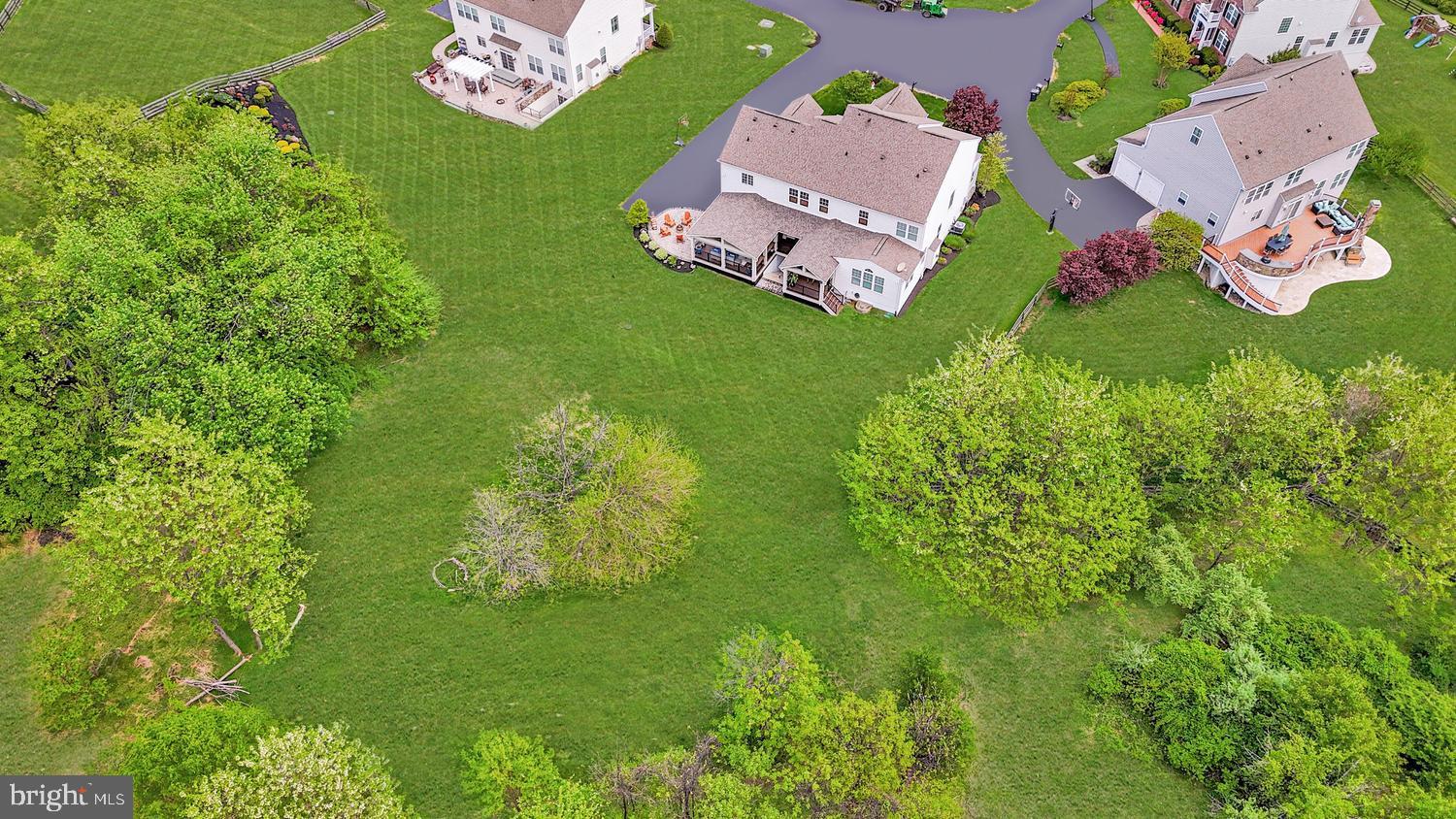 15703 WOODCHESTER COURT