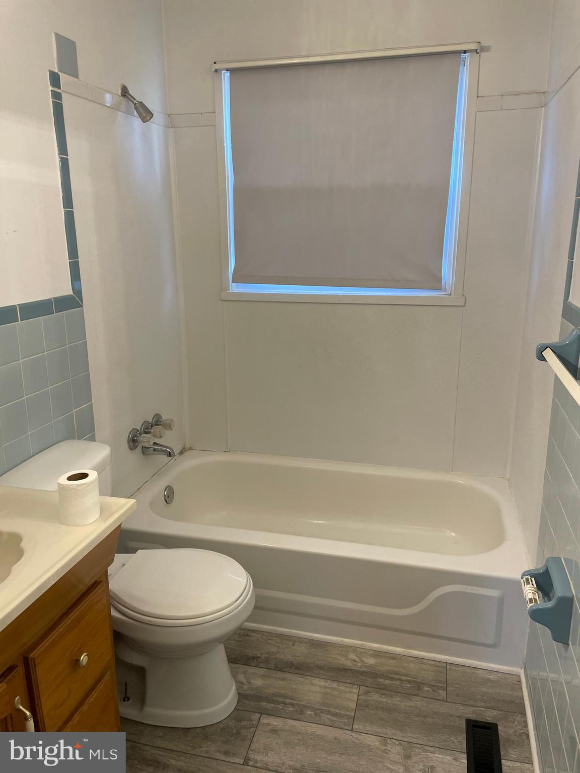 FOREST HILLS - Residential