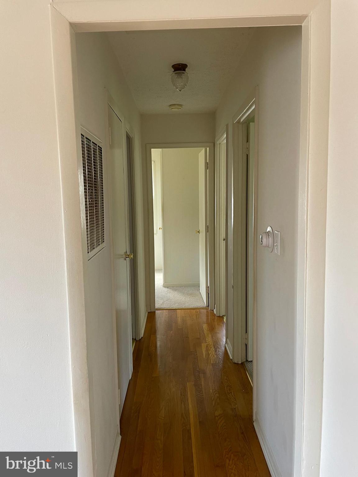 FOREST HILLS - Residential