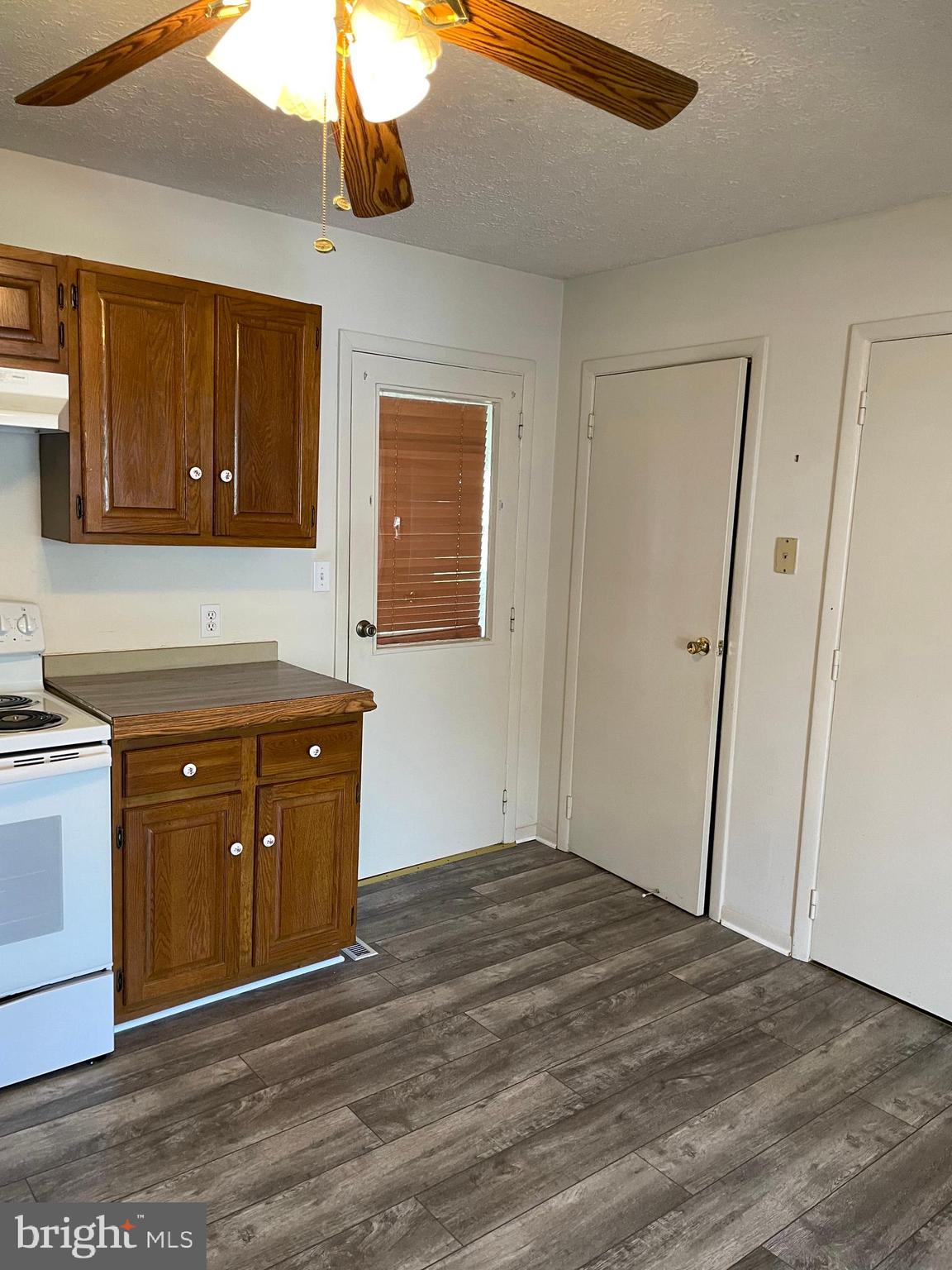 FOREST HILLS - Residential