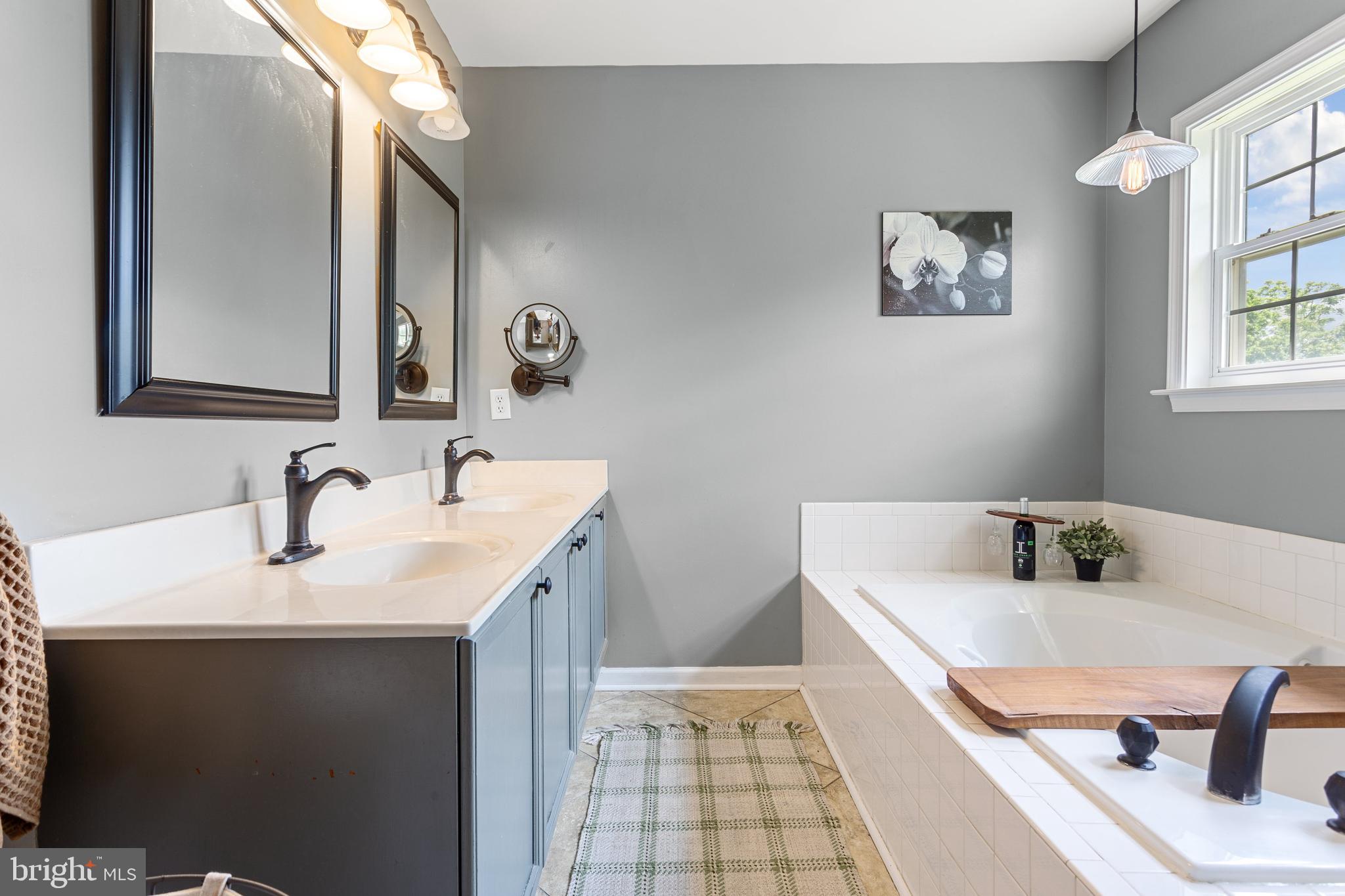 STAR FORT - Residential