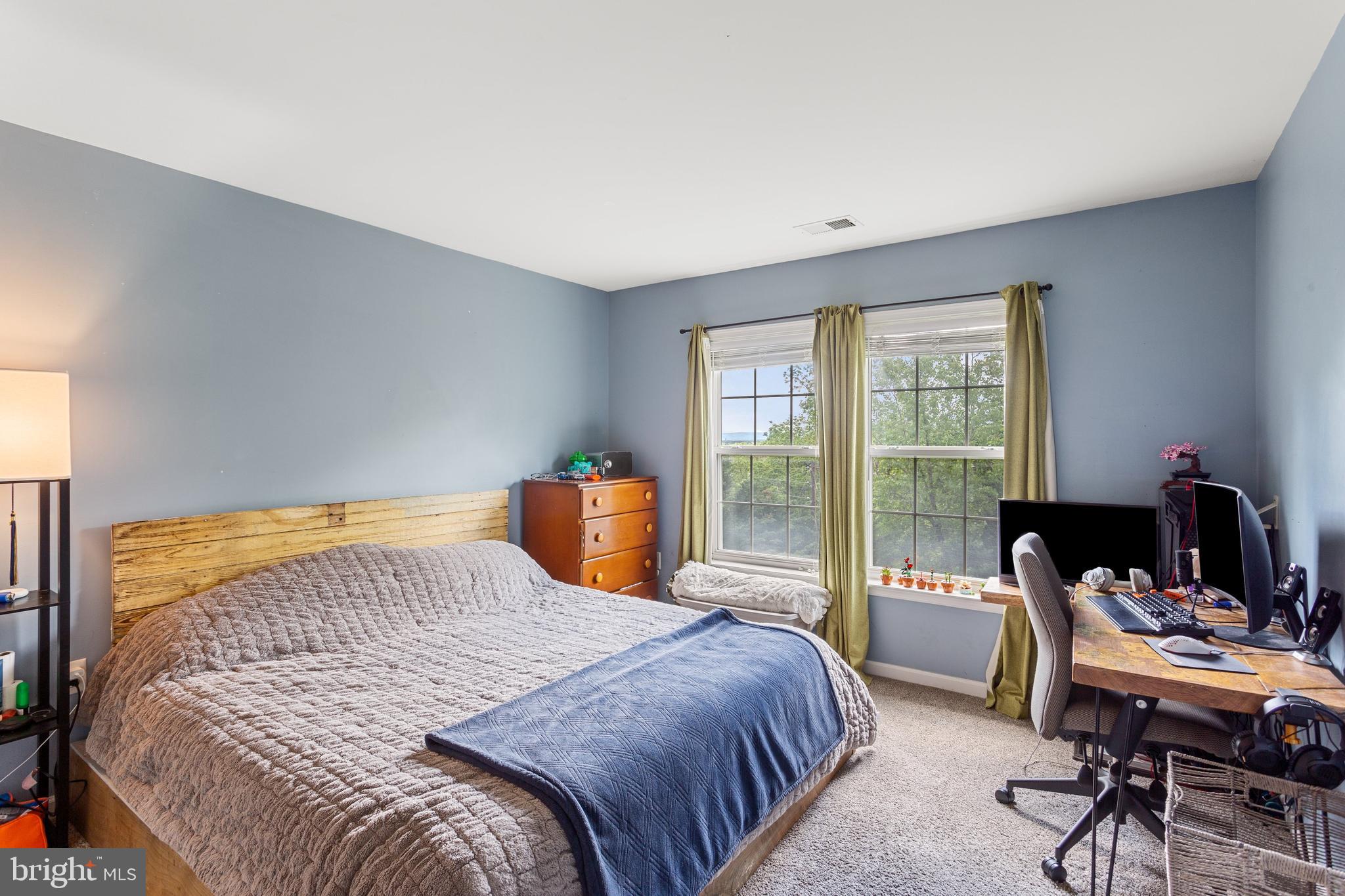 STAR FORT - Residential