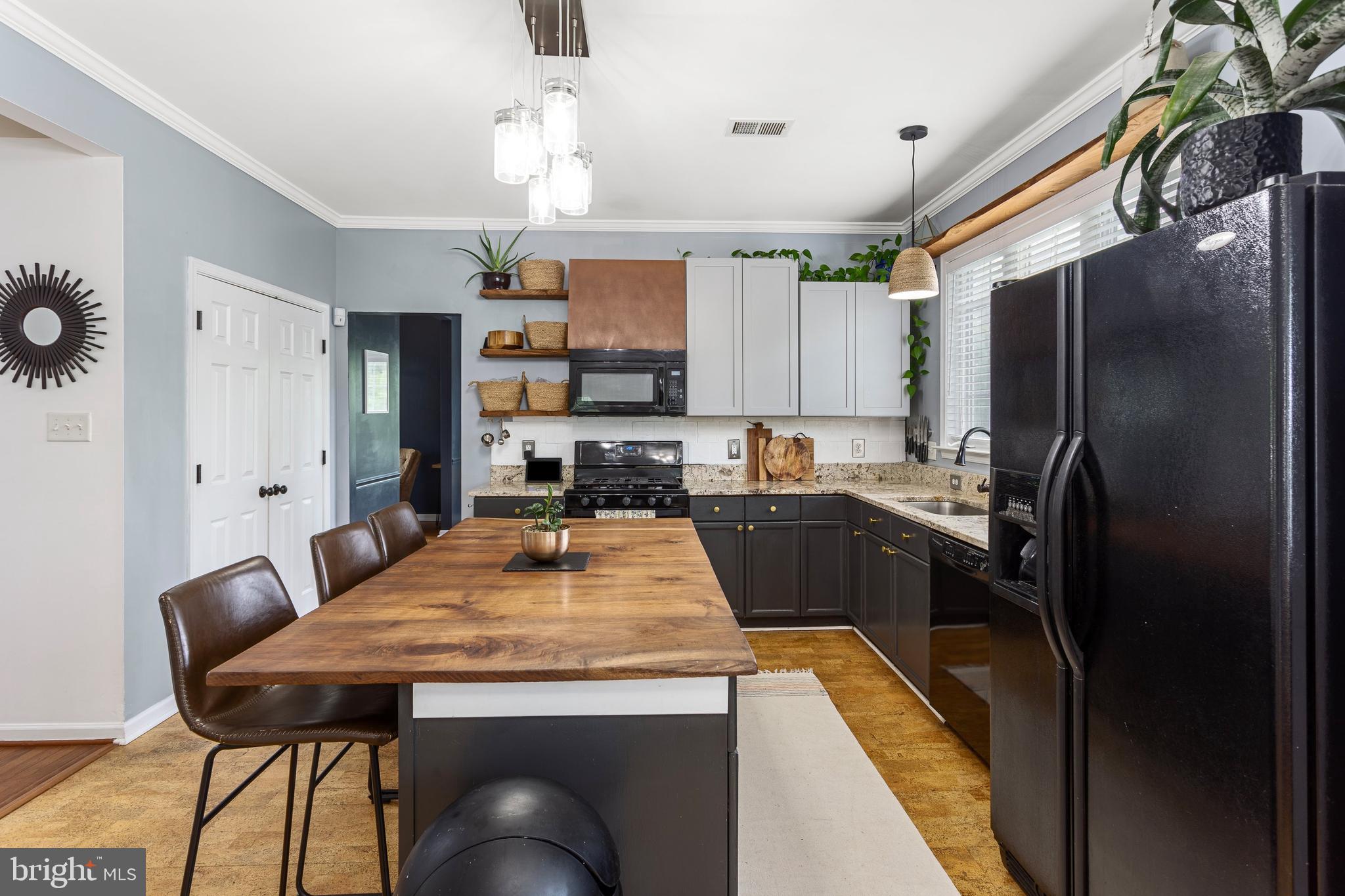 STAR FORT - Residential