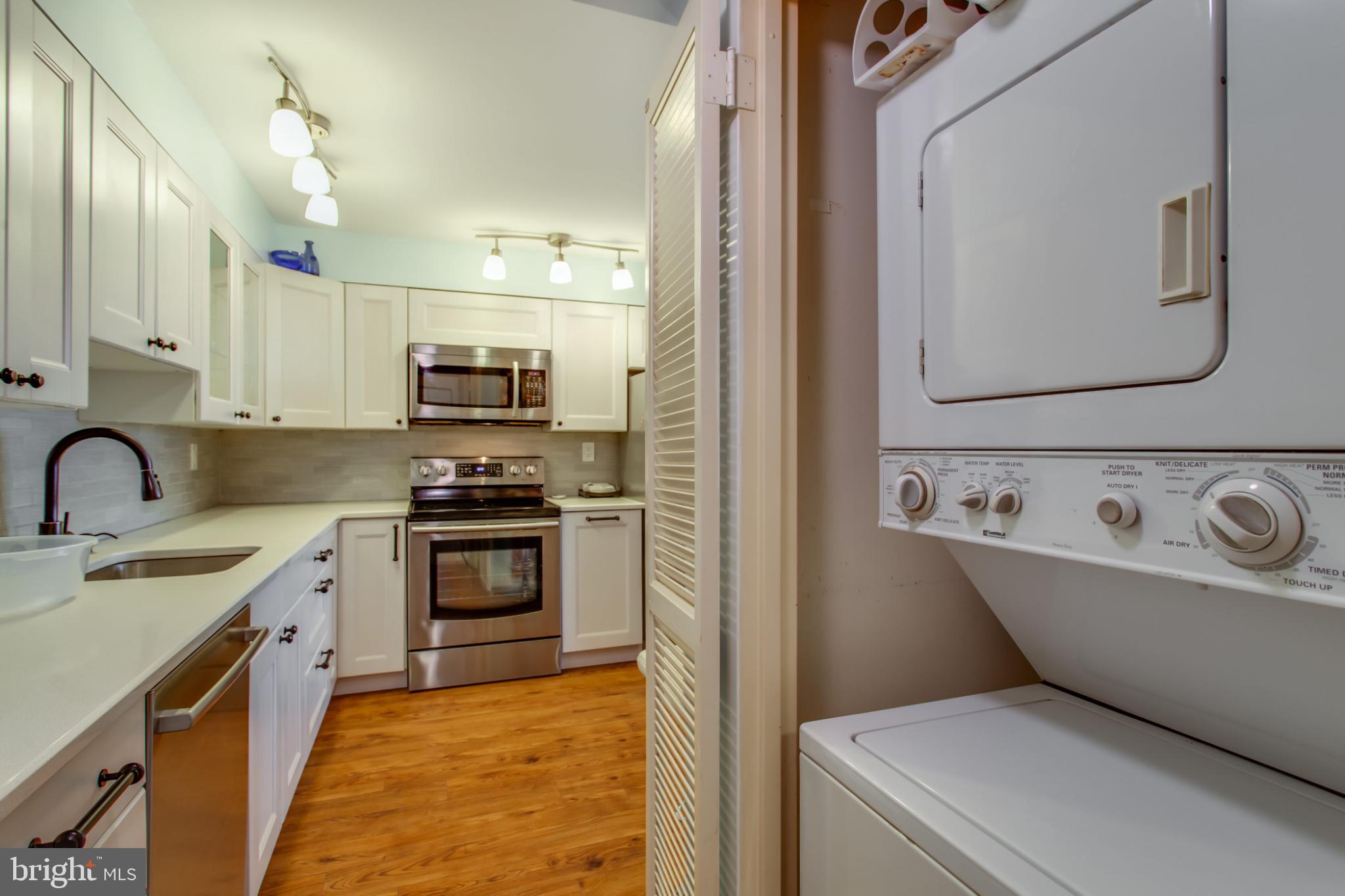 ENCORE OF MCLEAN - Residential Lease