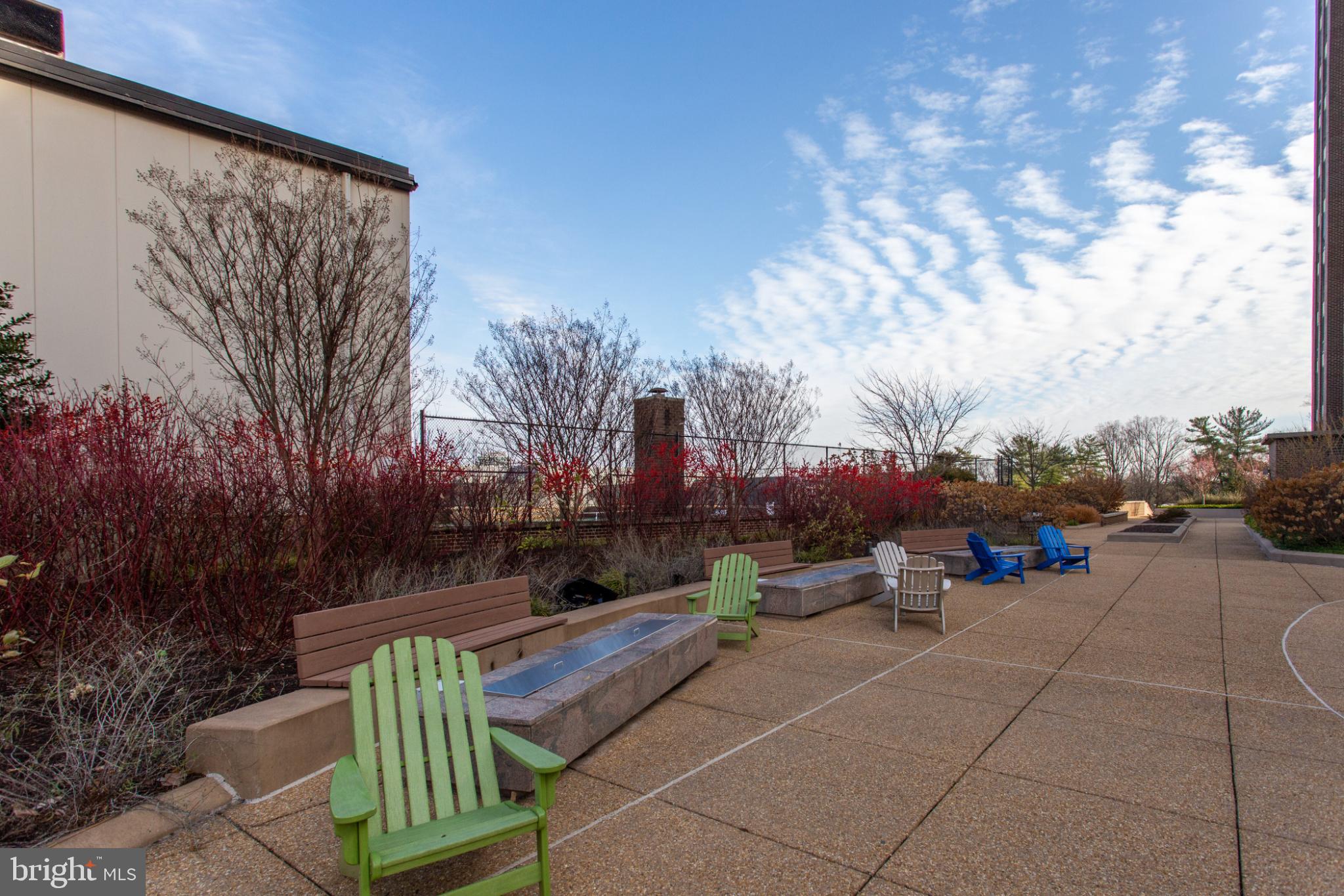 ENCORE OF MCLEAN - Residential Lease