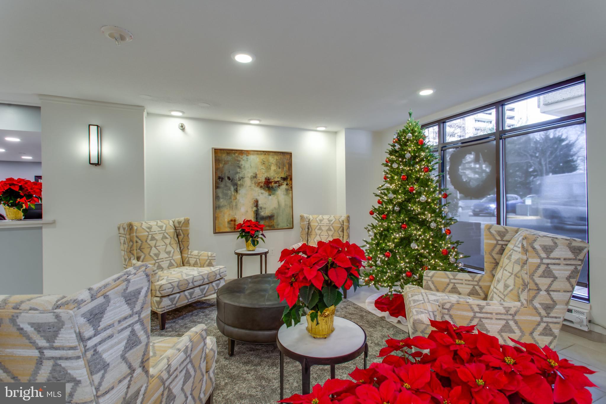 ENCORE OF MCLEAN - Residential Lease