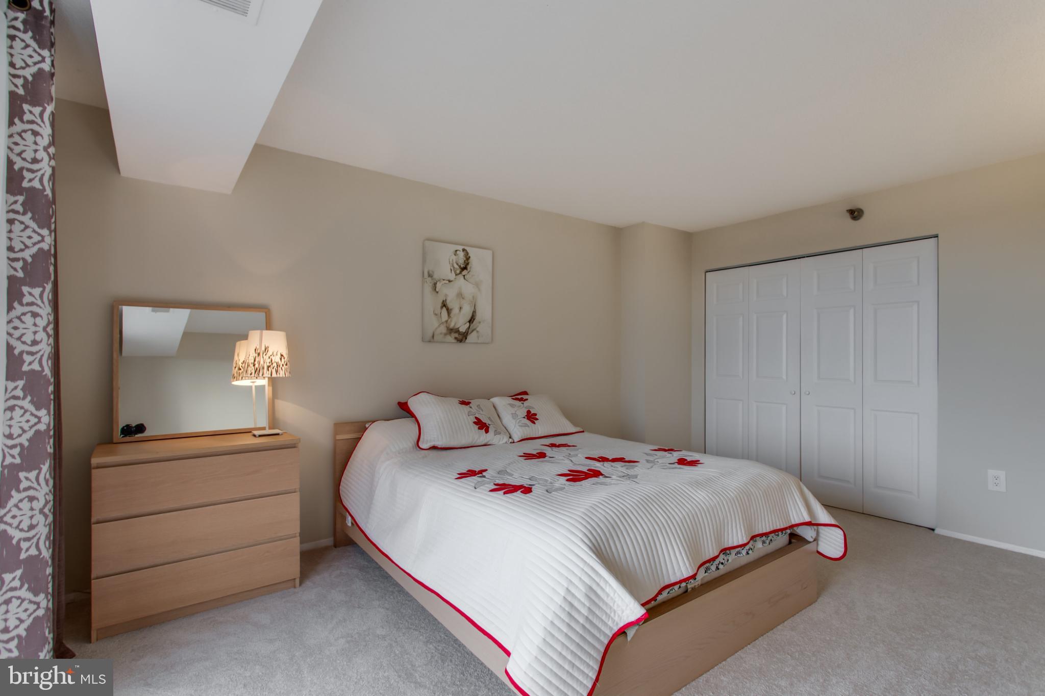 ENCORE OF MCLEAN - Residential Lease