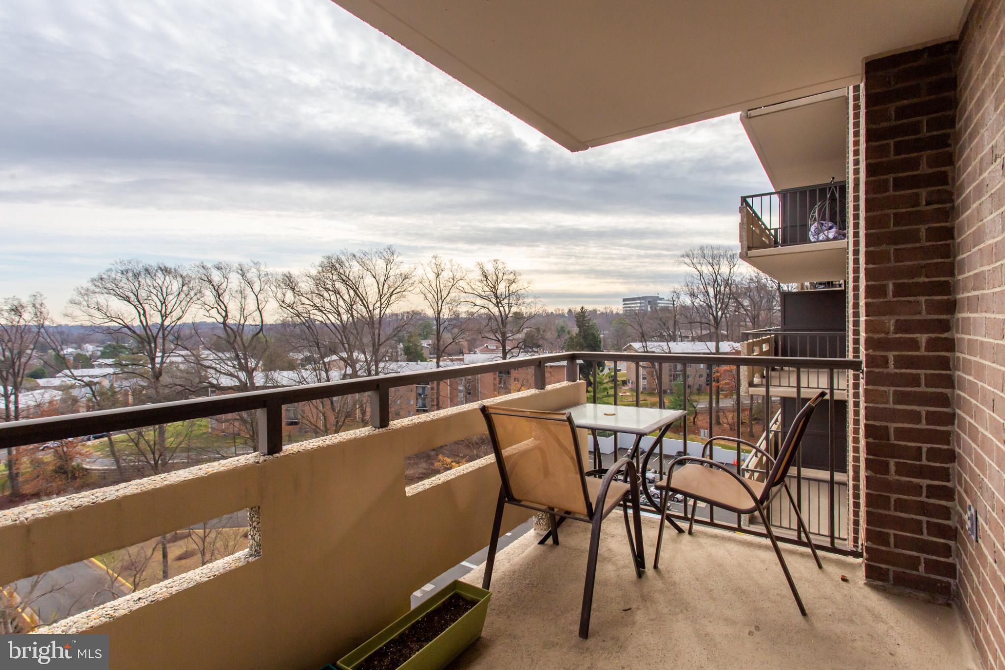 ENCORE OF MCLEAN - Residential Lease