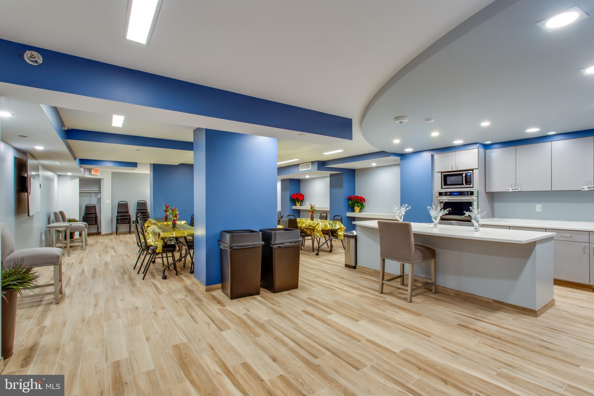 ENCORE OF MCLEAN - Residential Lease