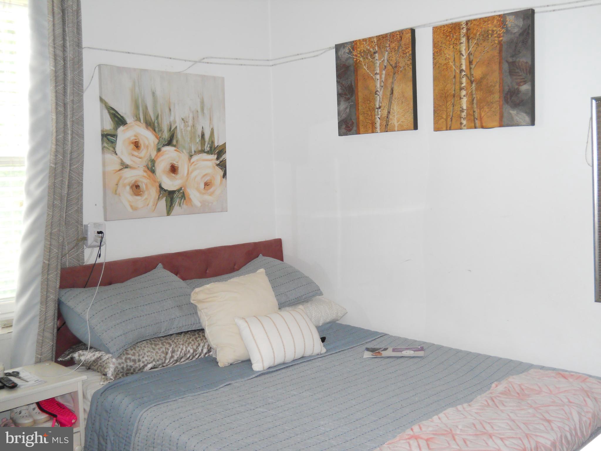 OAKTON - Residential