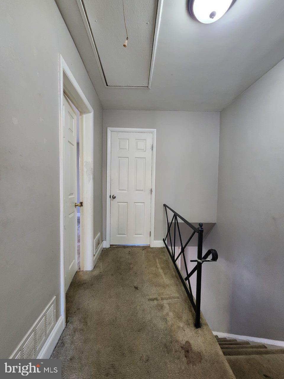 CHINQUAPIN PARK - Residential