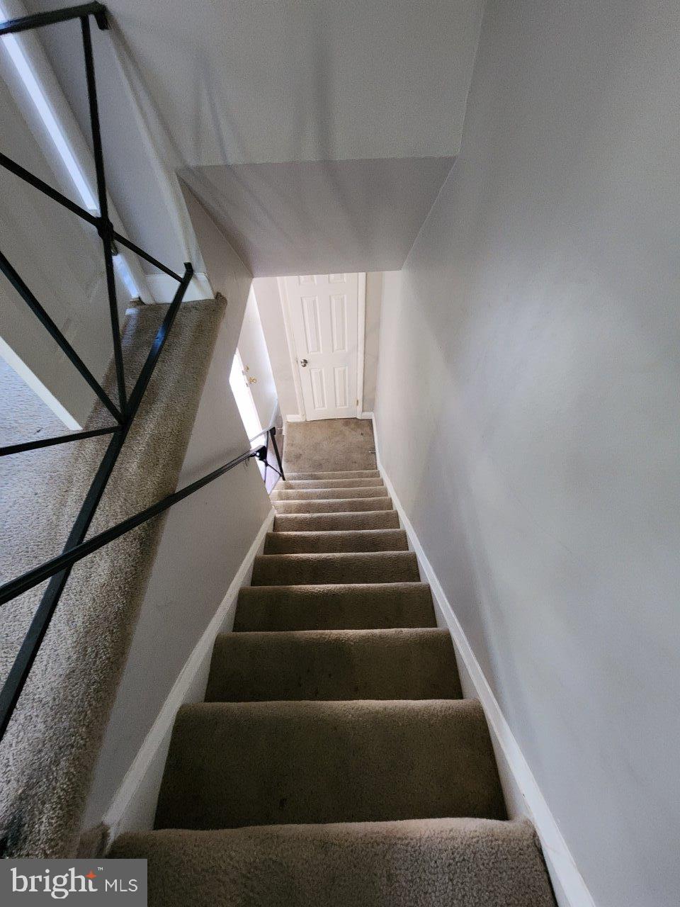 CHINQUAPIN PARK - Residential