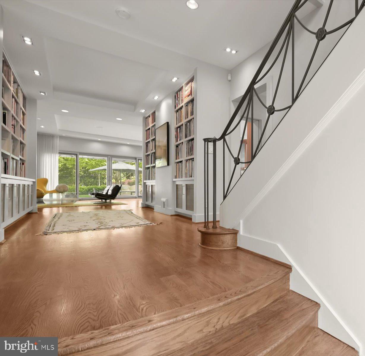 2901 ALBEMARLE STREET NW
