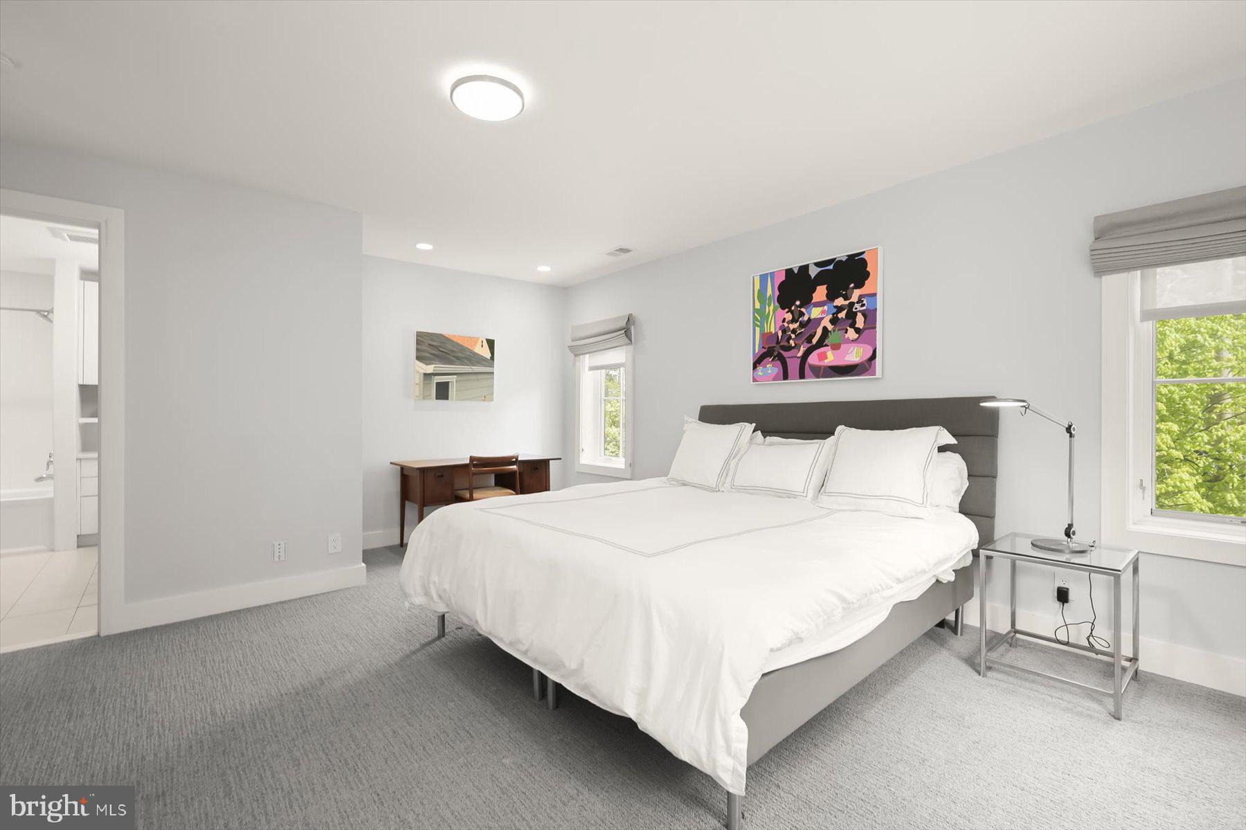 FOREST HILLS - Residential