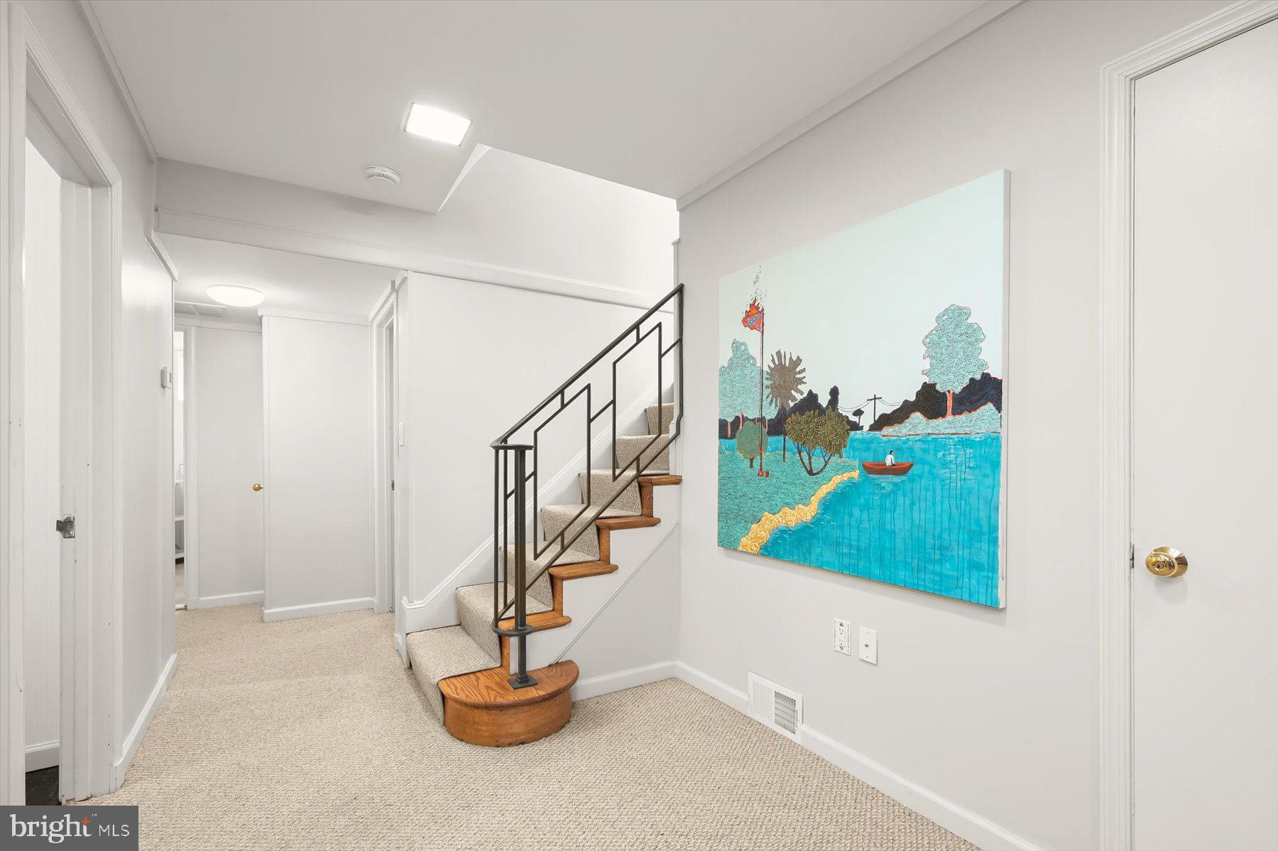 FOREST HILLS - Residential