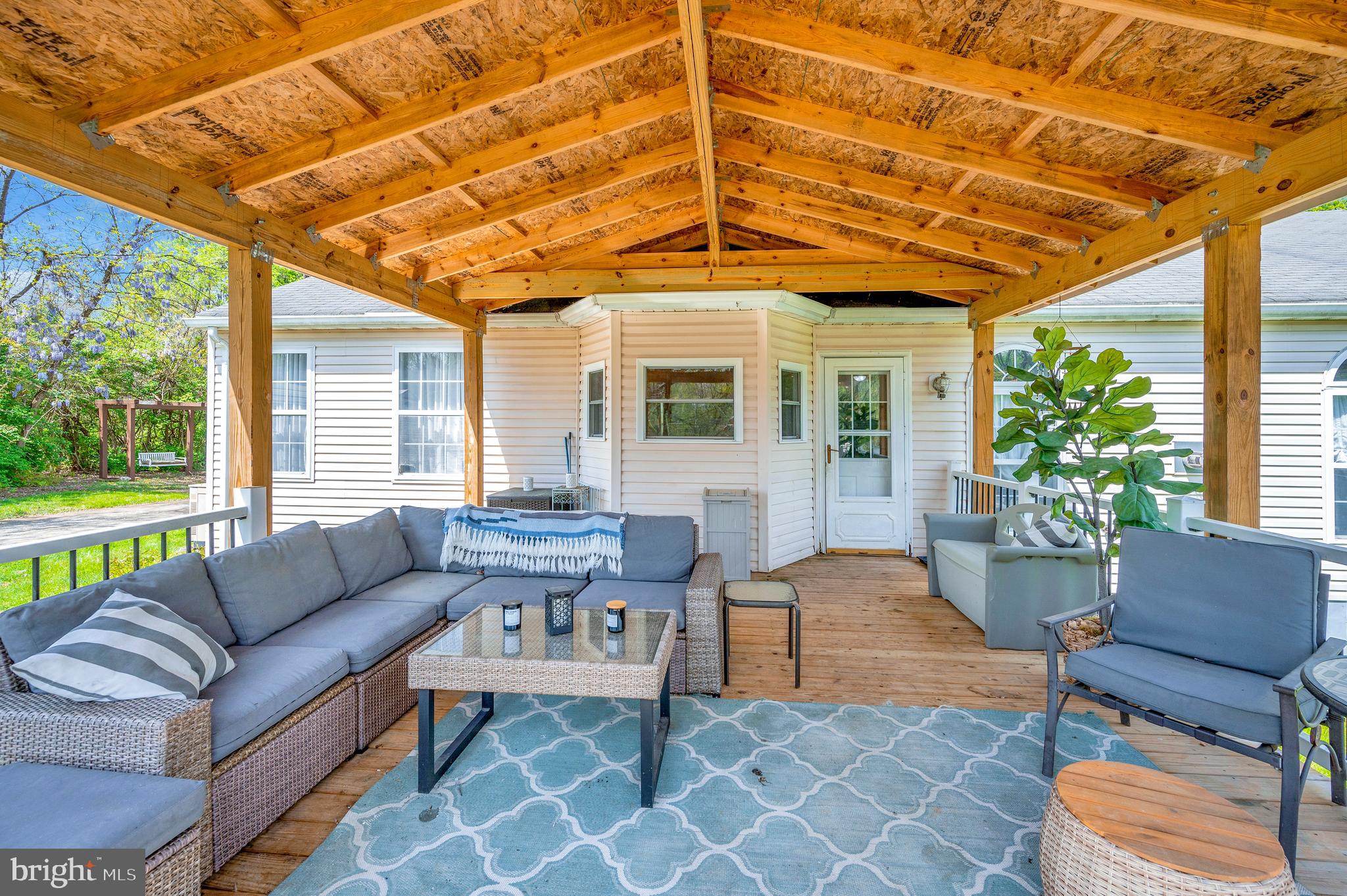 ROSEDALE - Residential