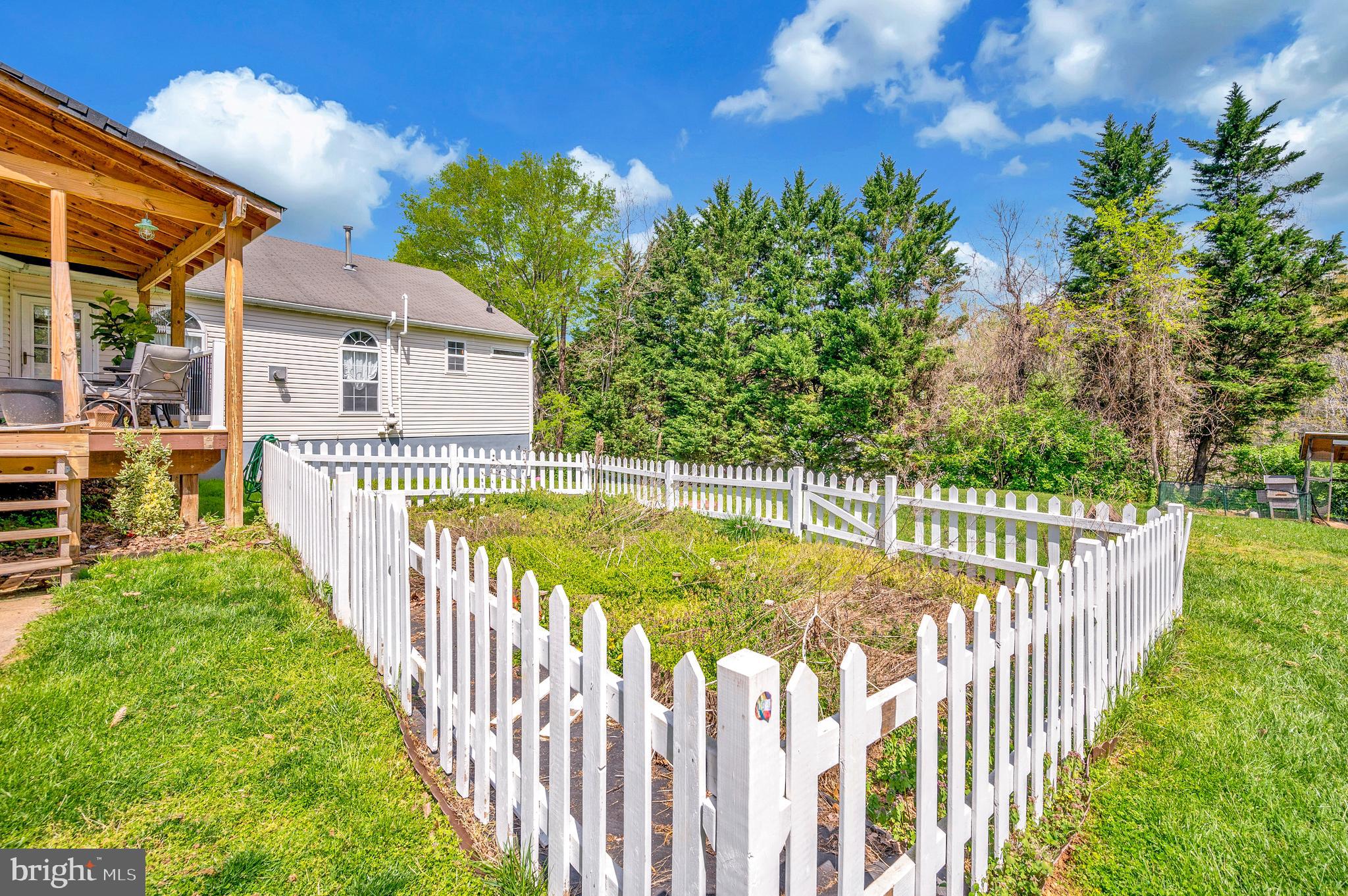 ROSEDALE - Residential