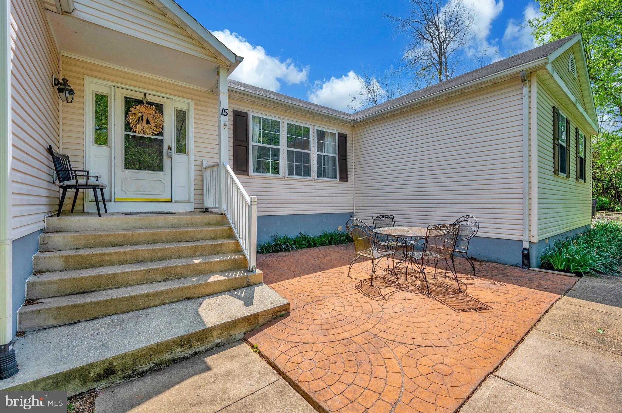 ROSEDALE - Residential