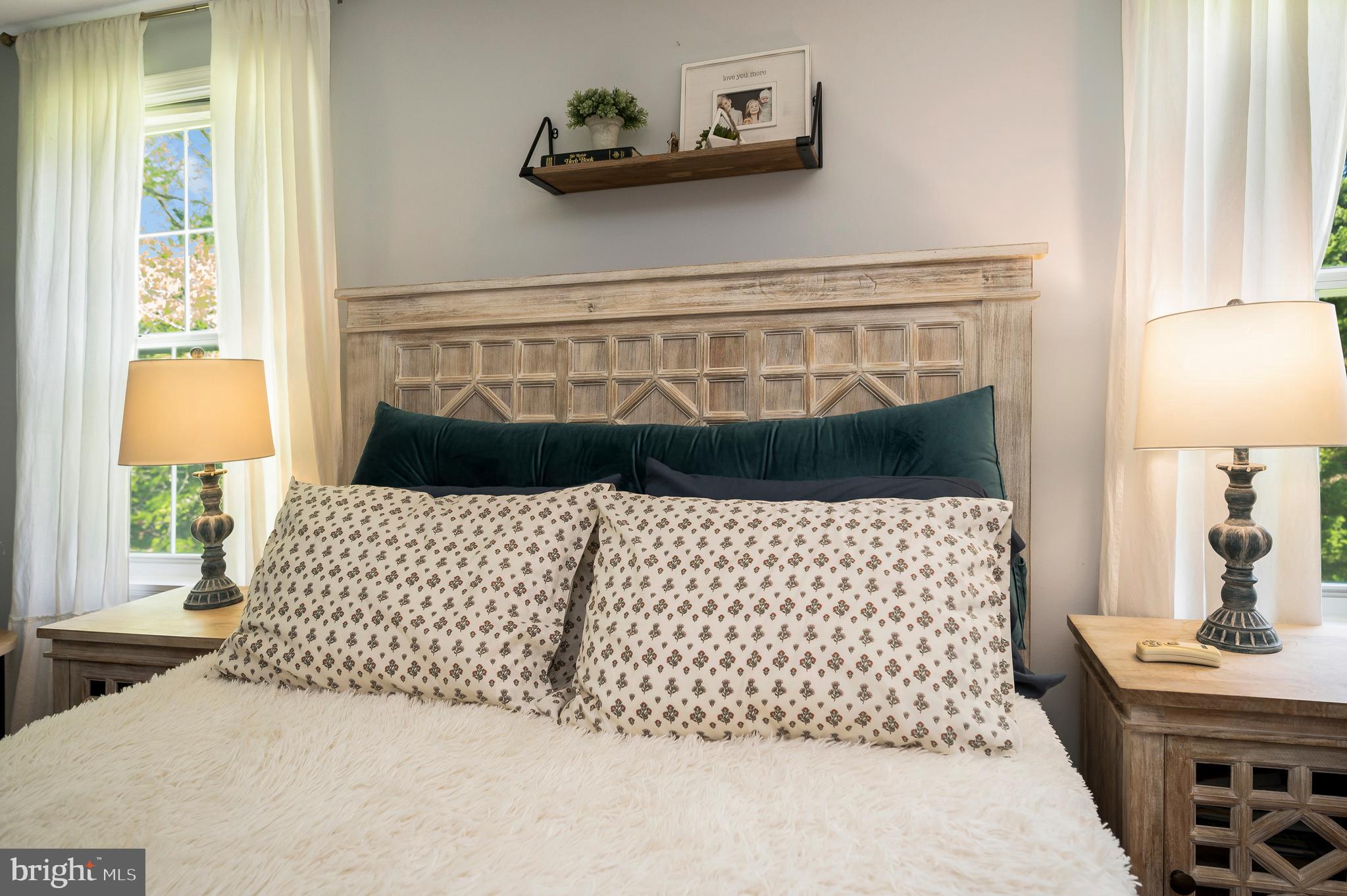 ROSEDALE - Residential