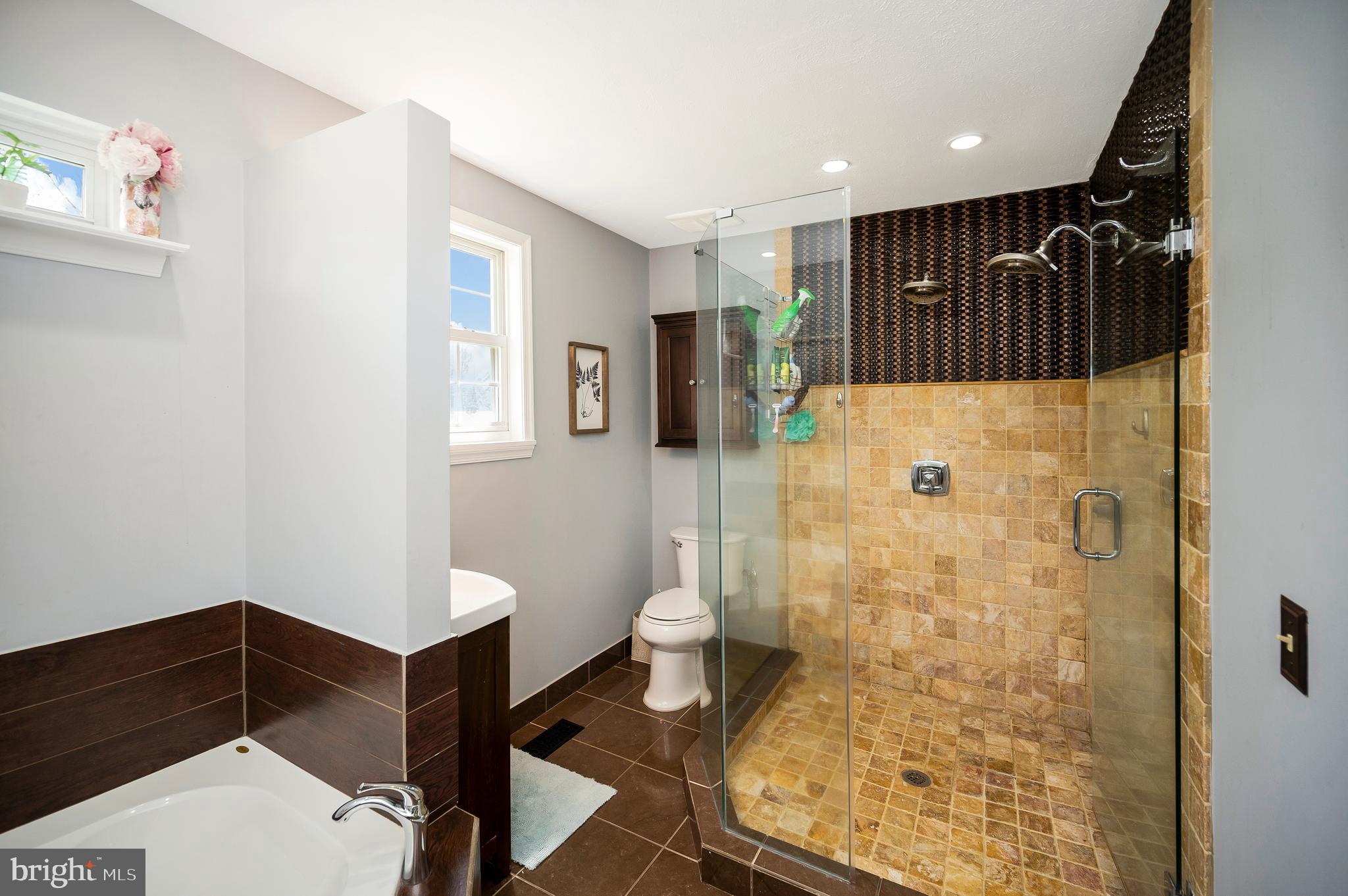 ROSEDALE - Residential