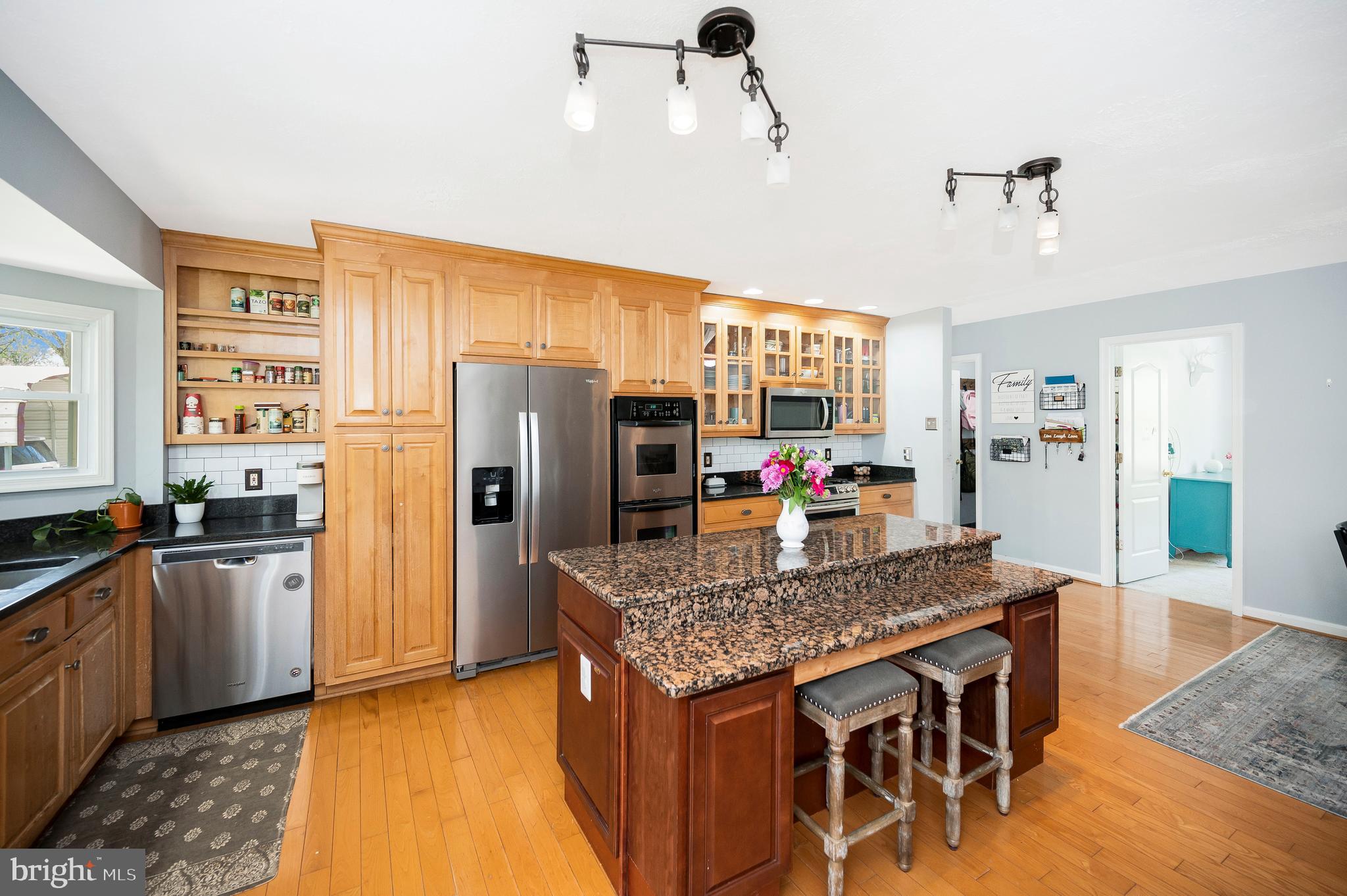 ROSEDALE - Residential