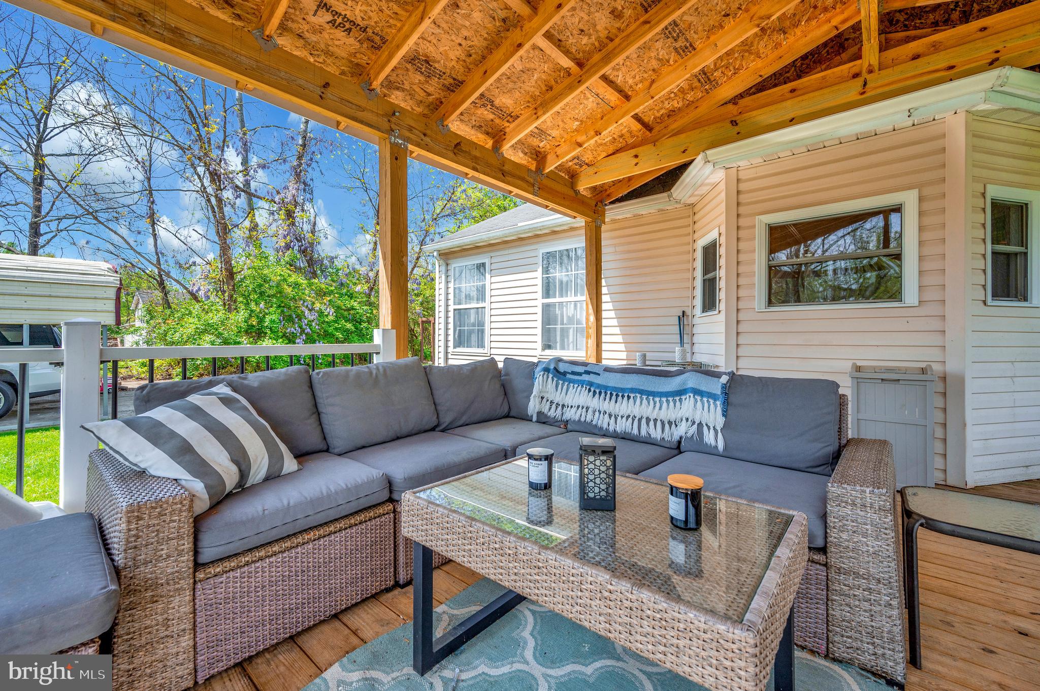 ROSEDALE - Residential