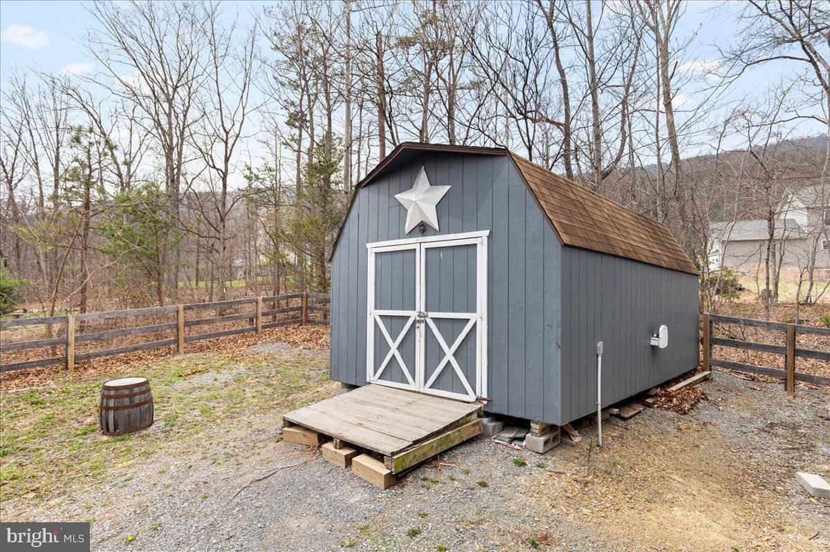 SHAWNEELAND - Residential