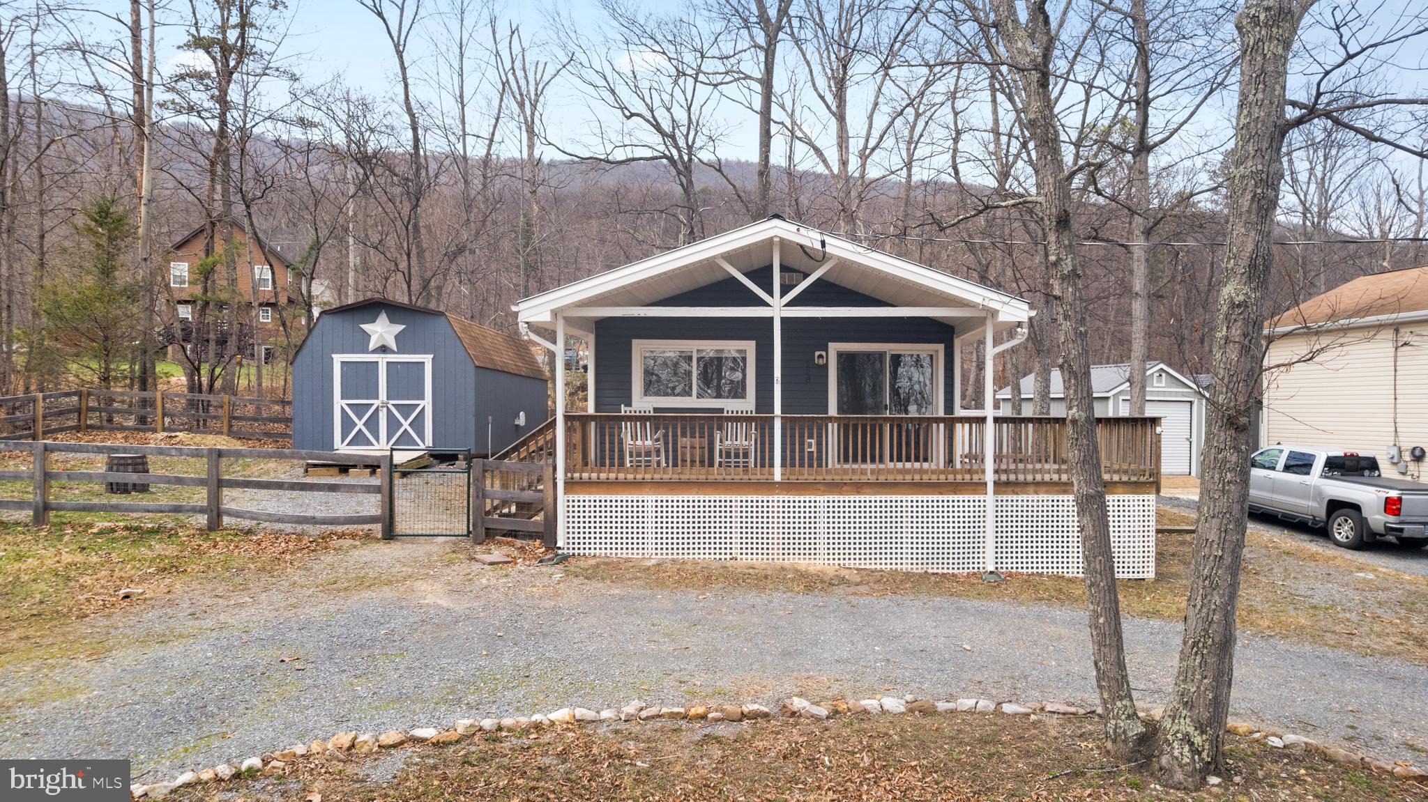 SHAWNEELAND - Residential