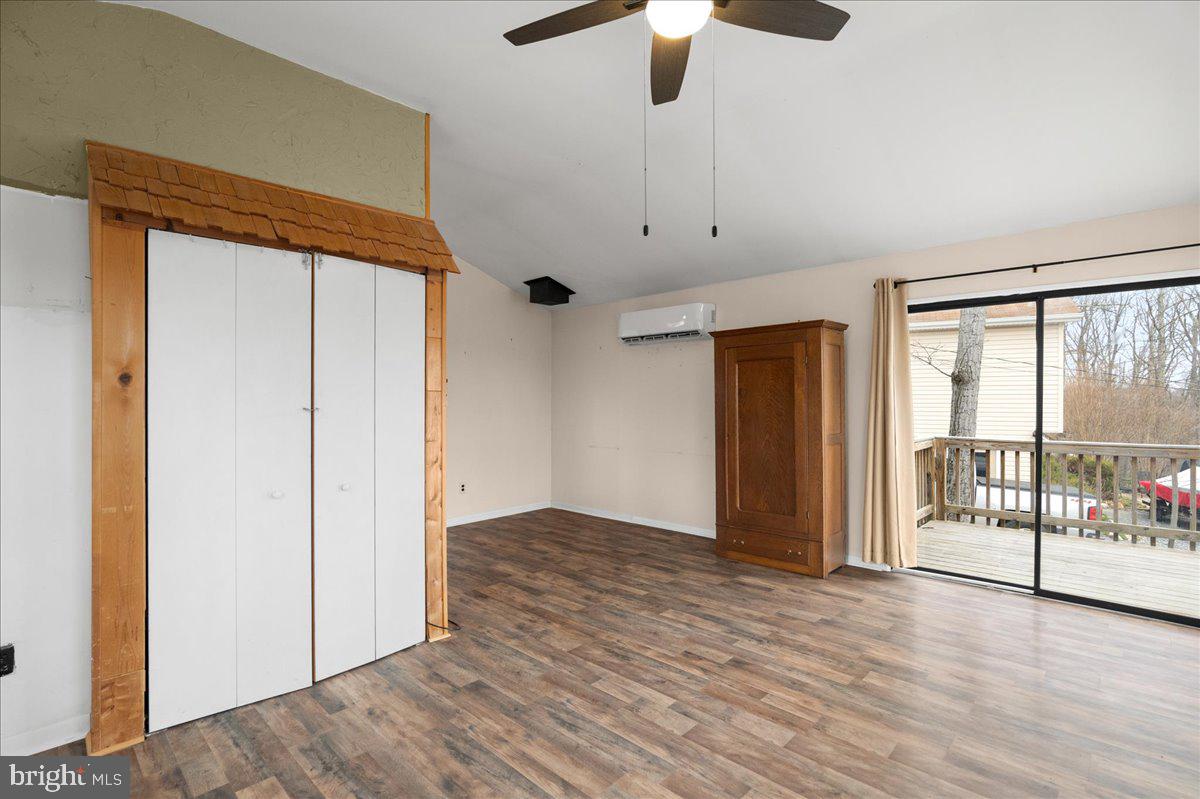 SHAWNEELAND - Residential