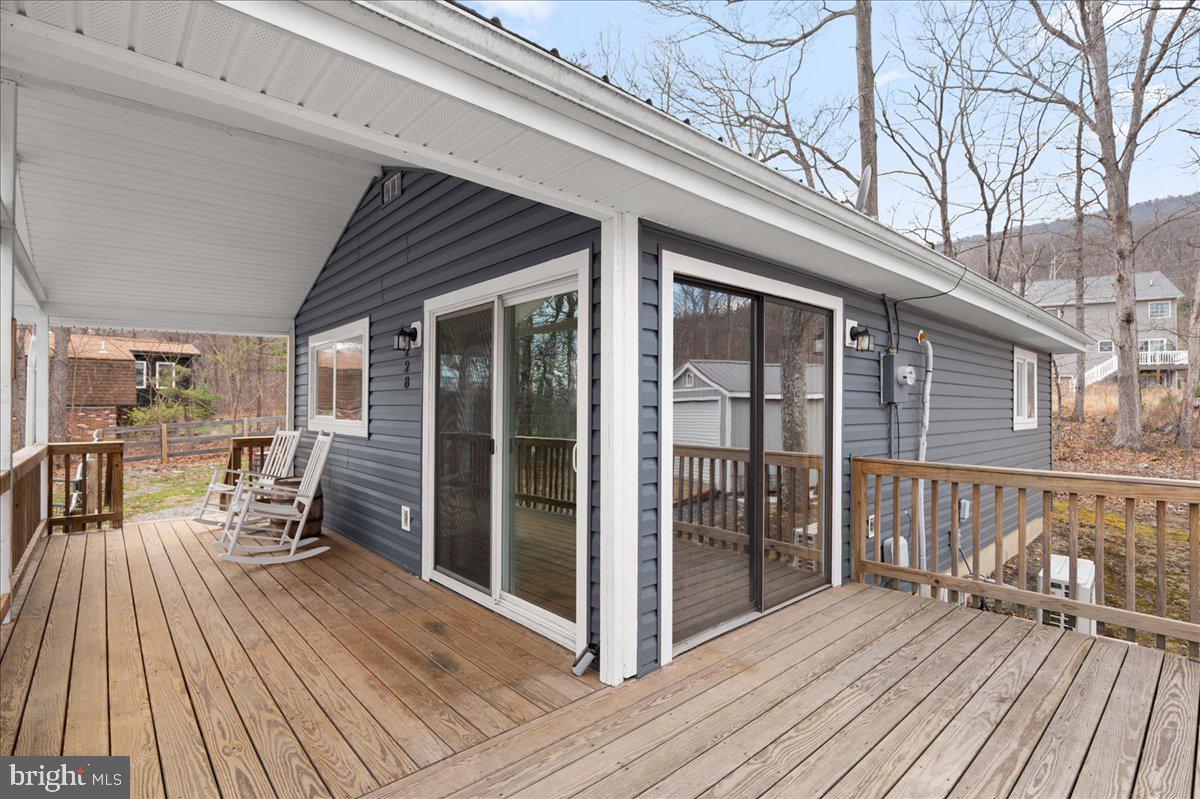 SHAWNEELAND - Residential