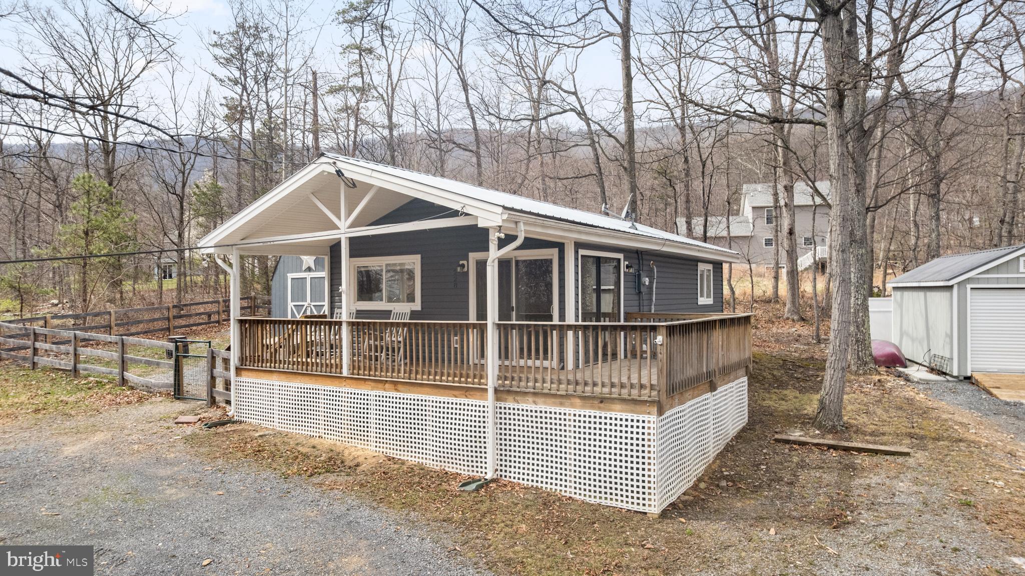 SHAWNEELAND - Residential