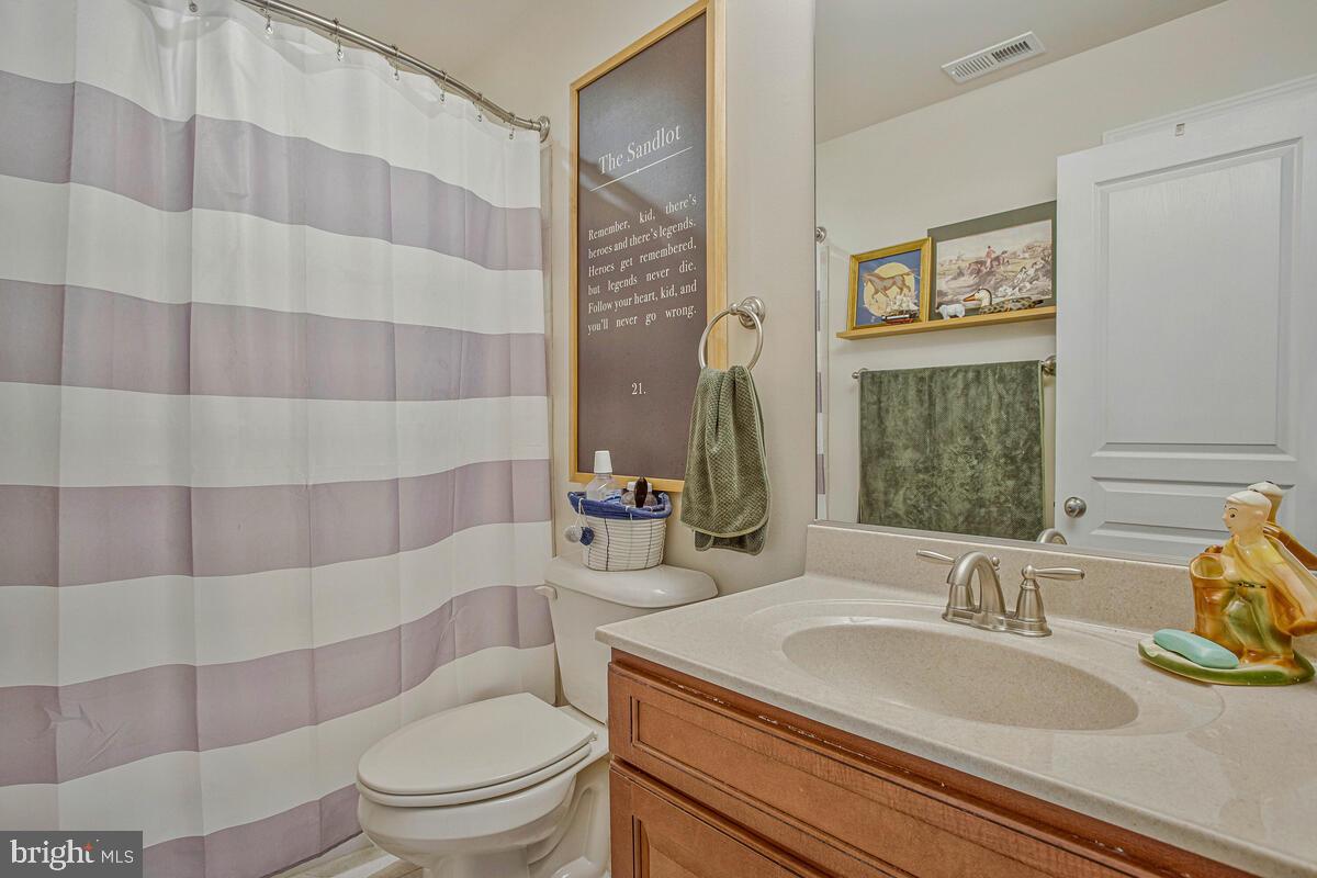 SIMMONS RIDGE - Residential