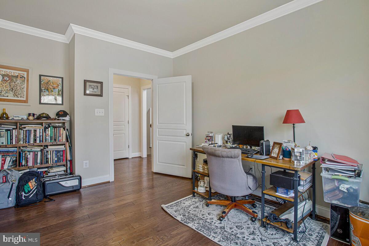 SIMMONS RIDGE - Residential